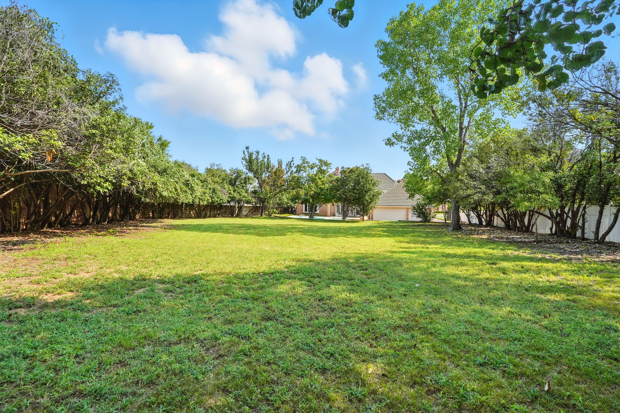 7200 Belle Meade Drive