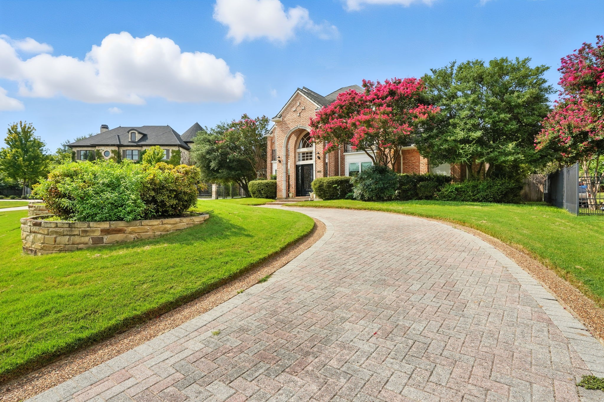 7200 Belle Meade Drive