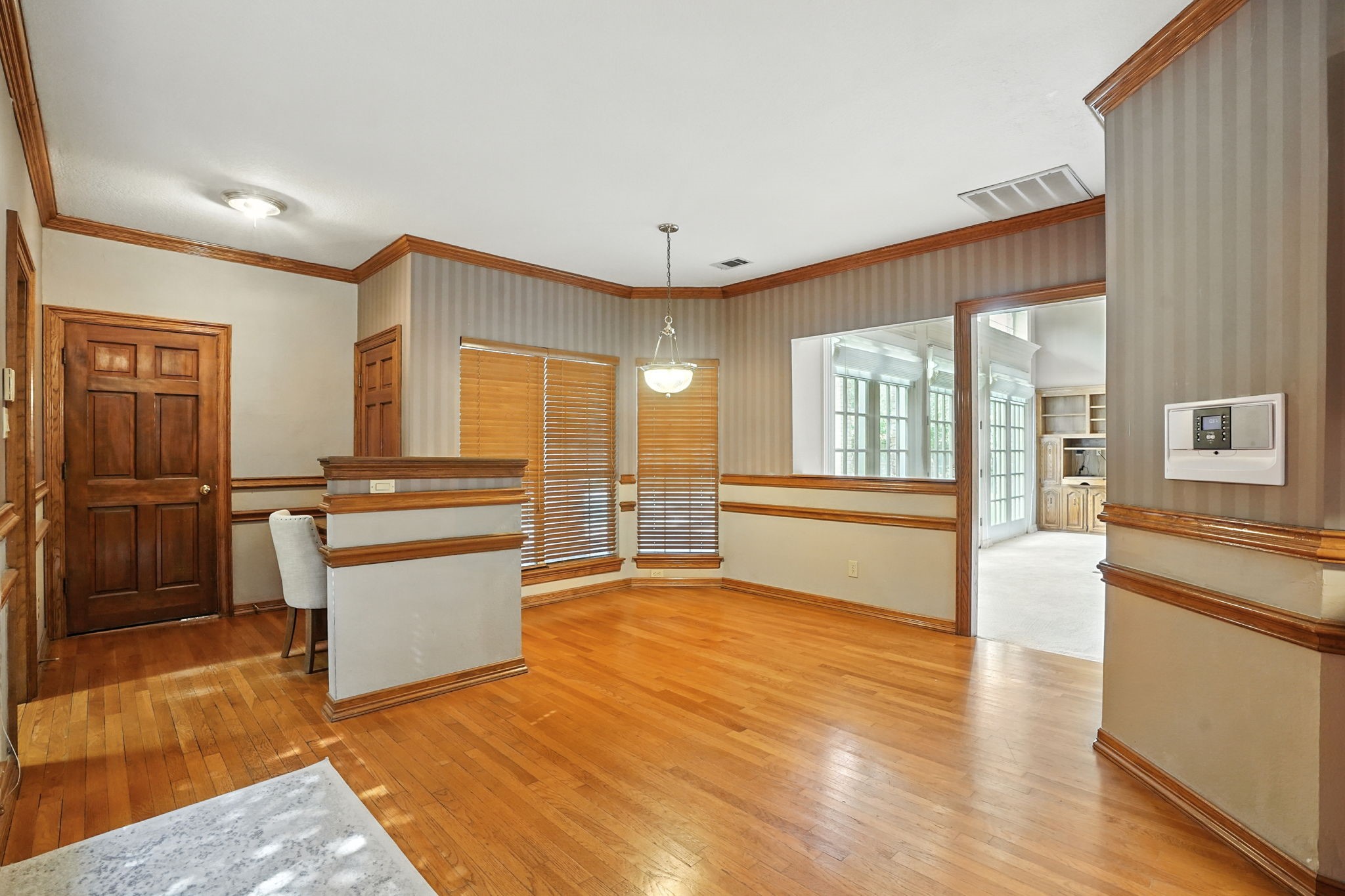 7200 Belle Meade Drive