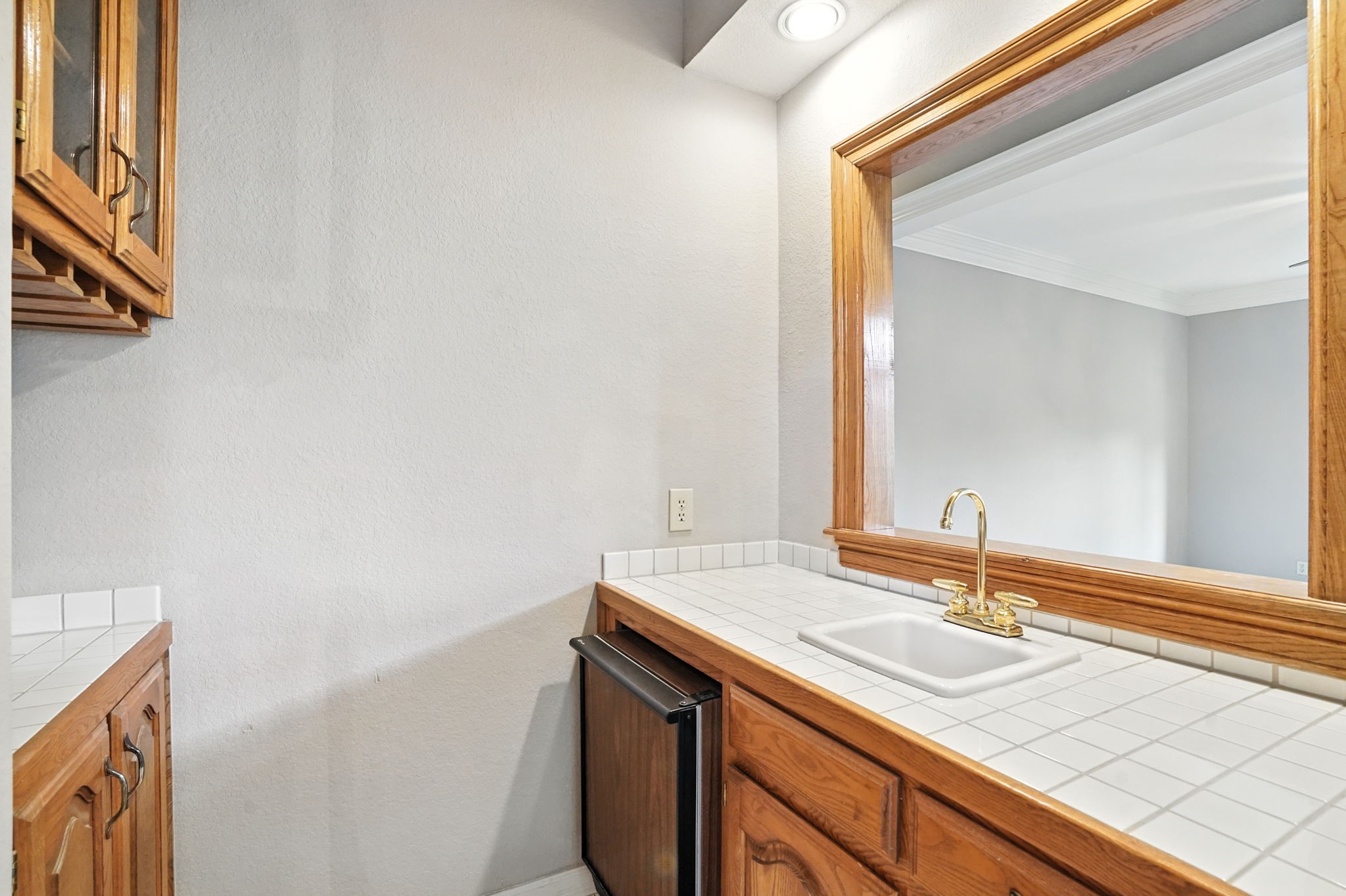 7200 Belle Meade Drive