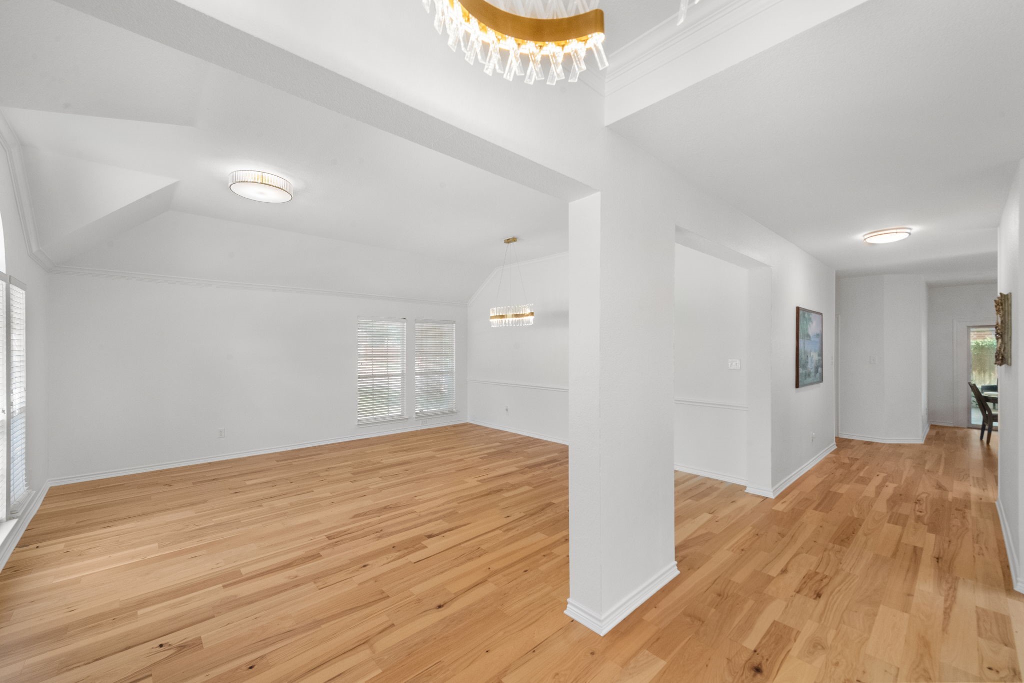 1613 Forest Bend Lane