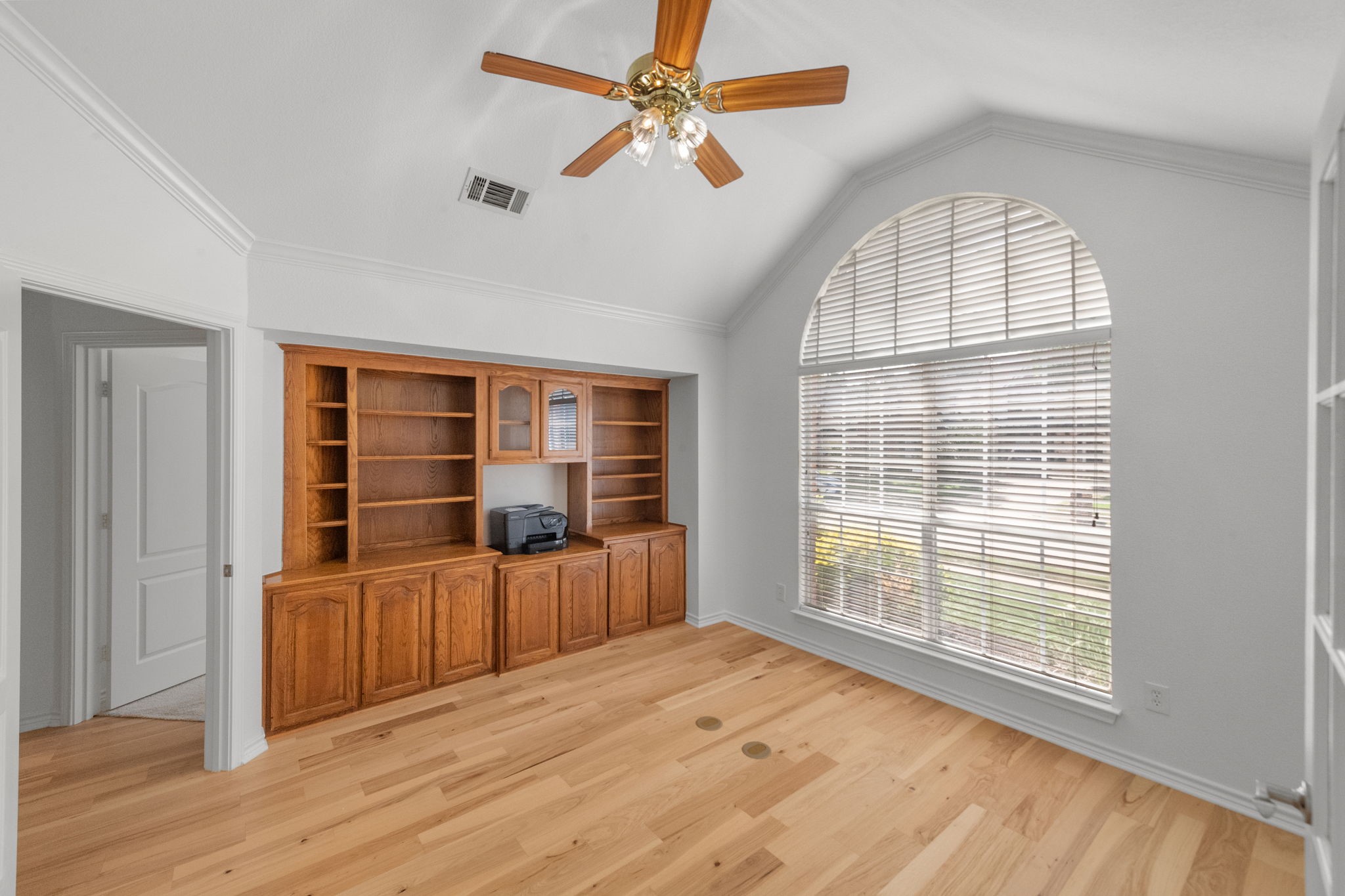 1613 Forest Bend Lane