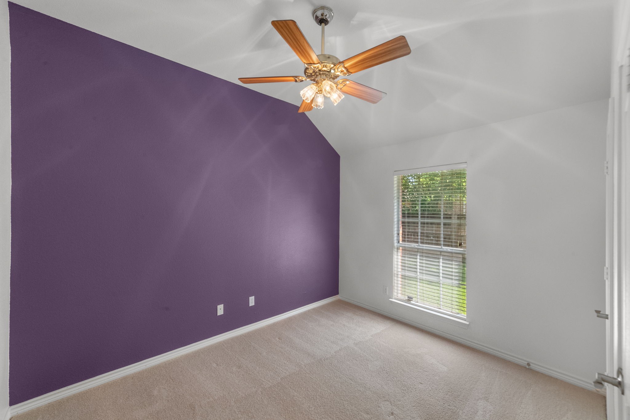 1613 Forest Bend Lane