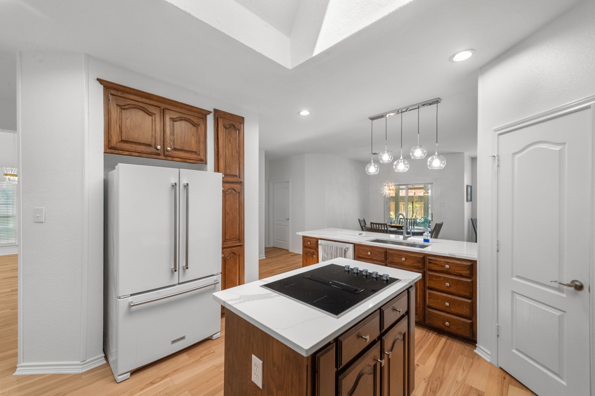 1613 Forest Bend Lane