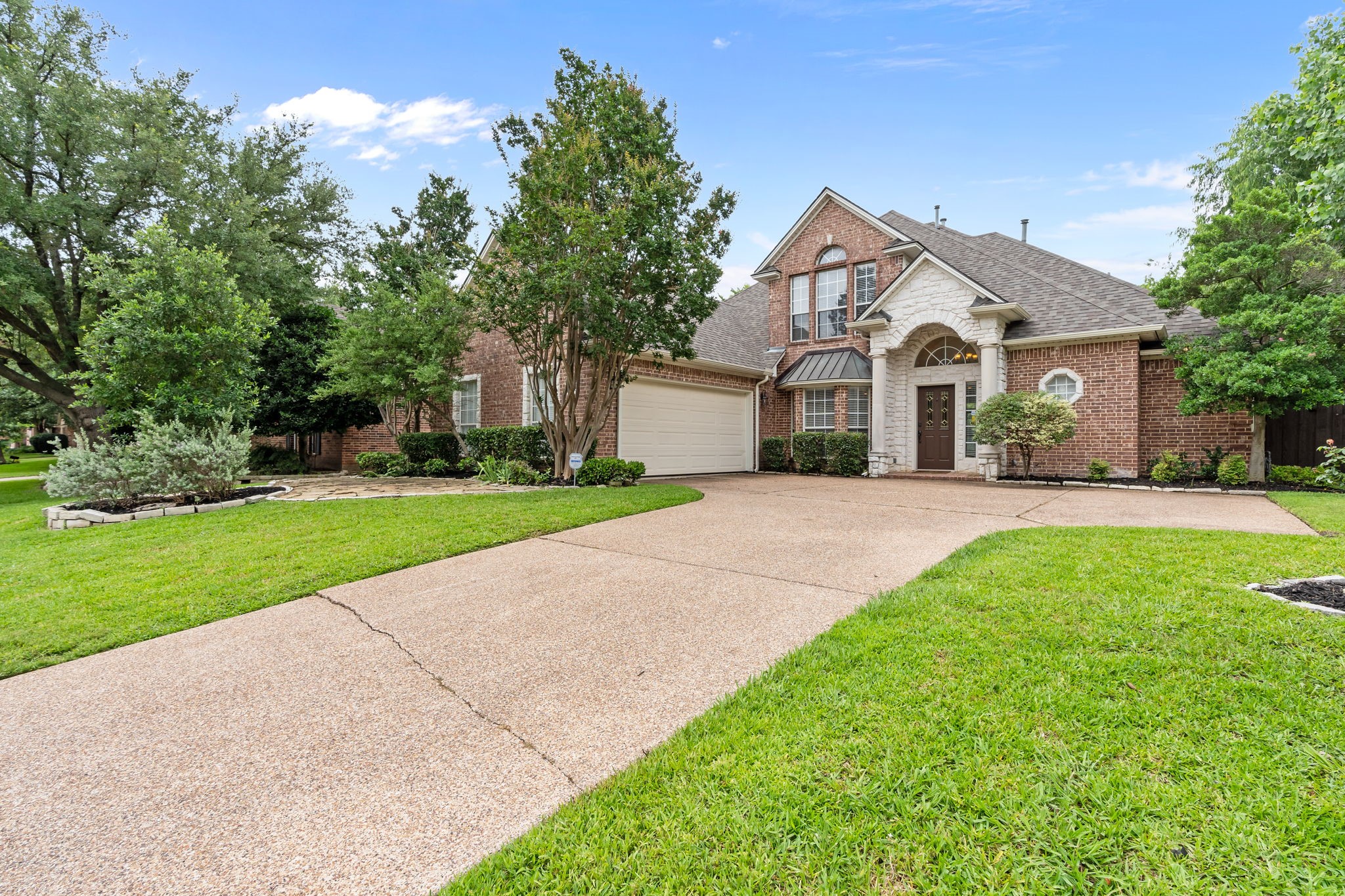 1508 Forest Bend Lane