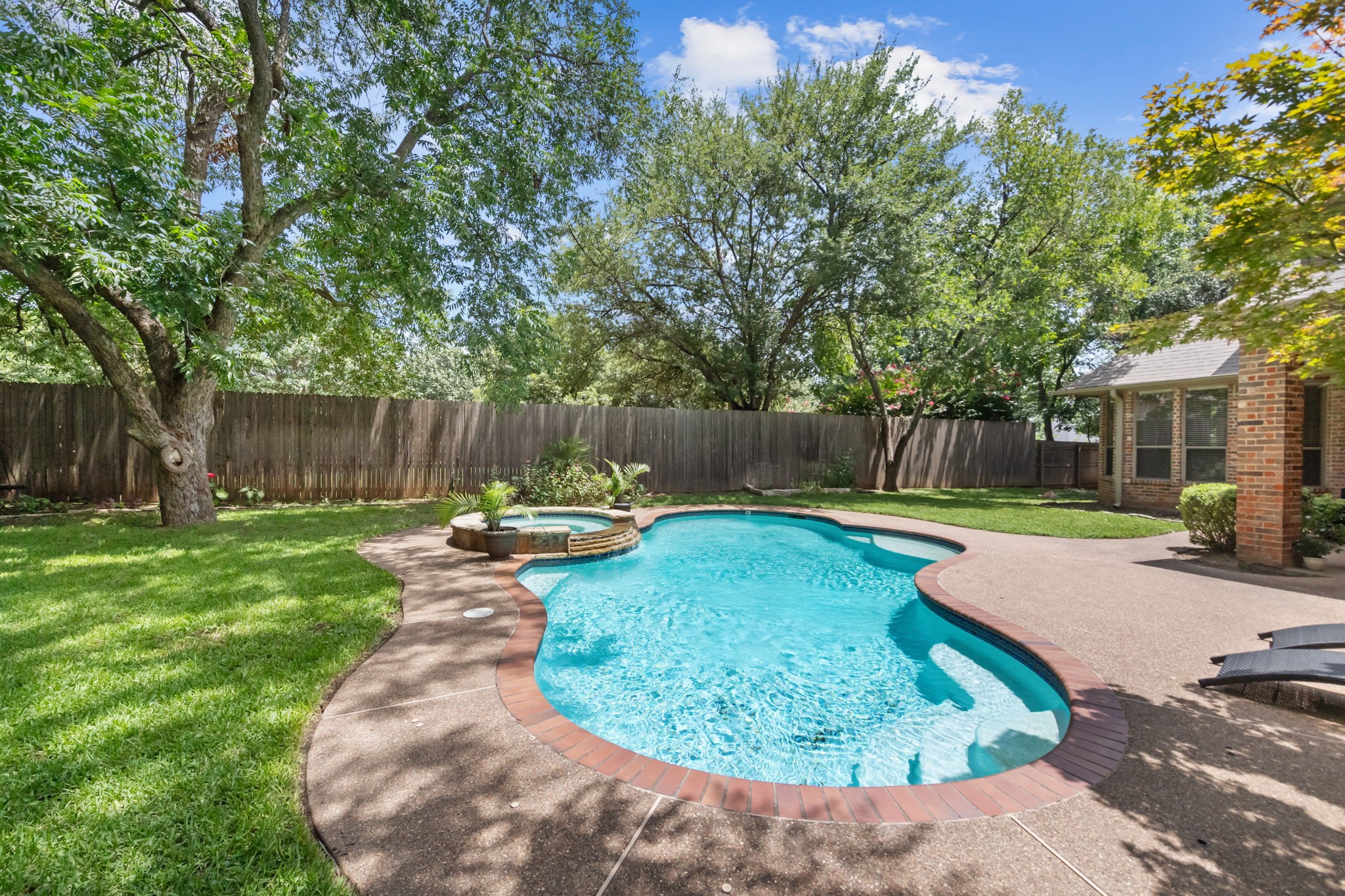 1402 Vino Blanc Court