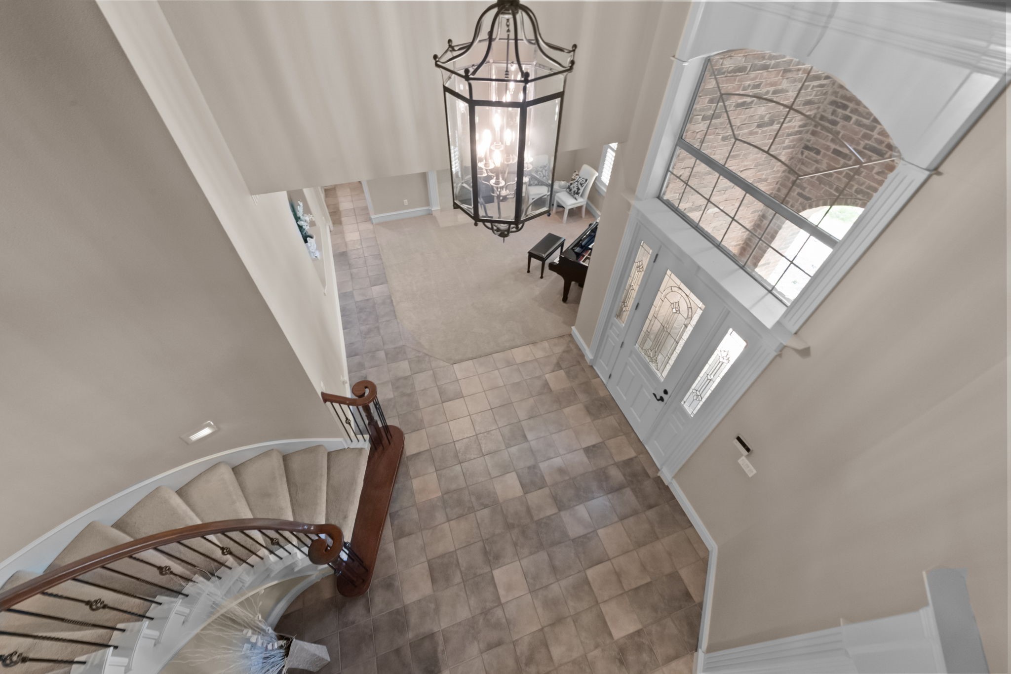1402 Vino Blanc Court