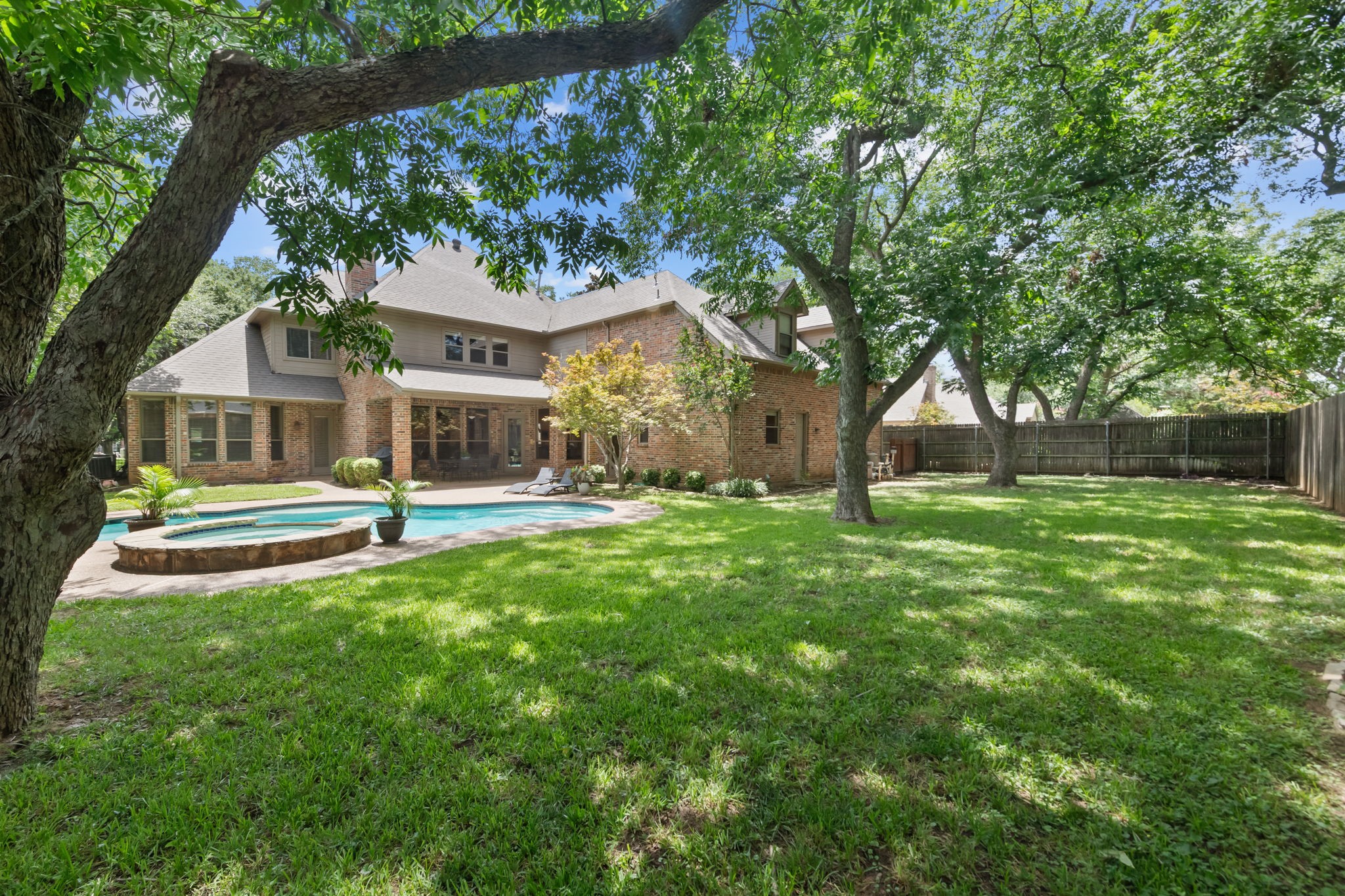 1402 Vino Blanc Court