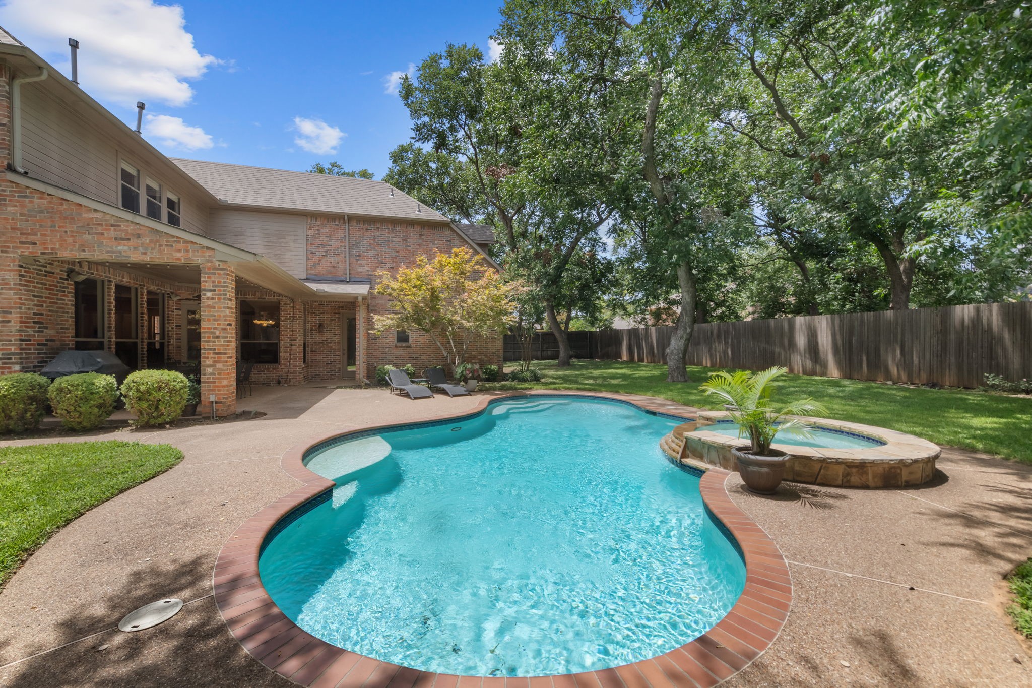 1402 Vino Blanc Court