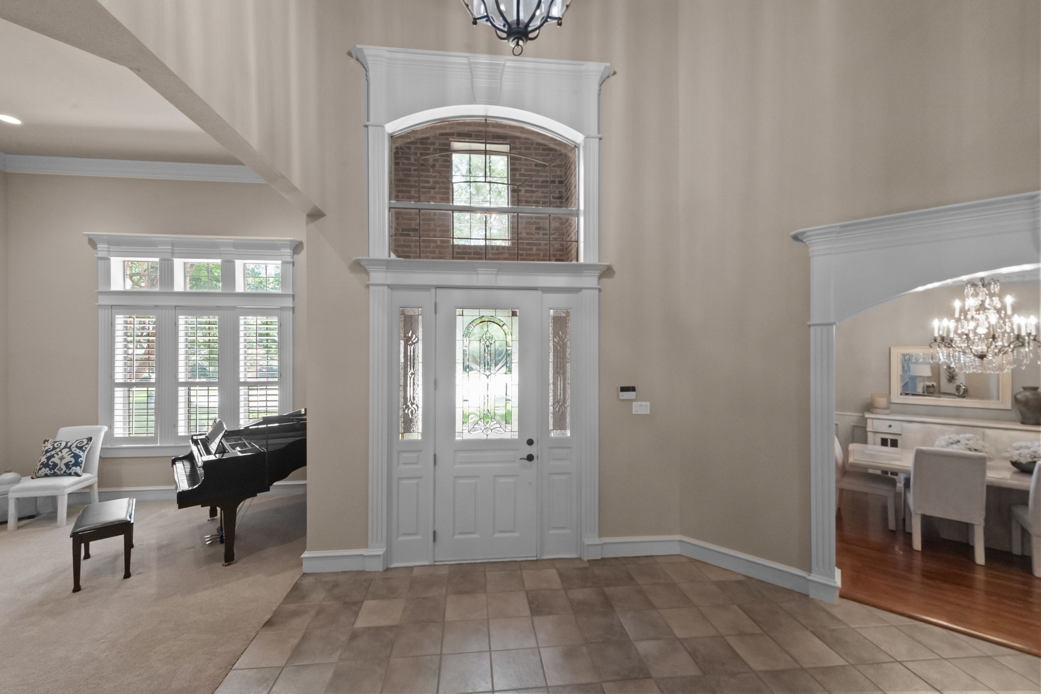 1402 Vino Blanc Court