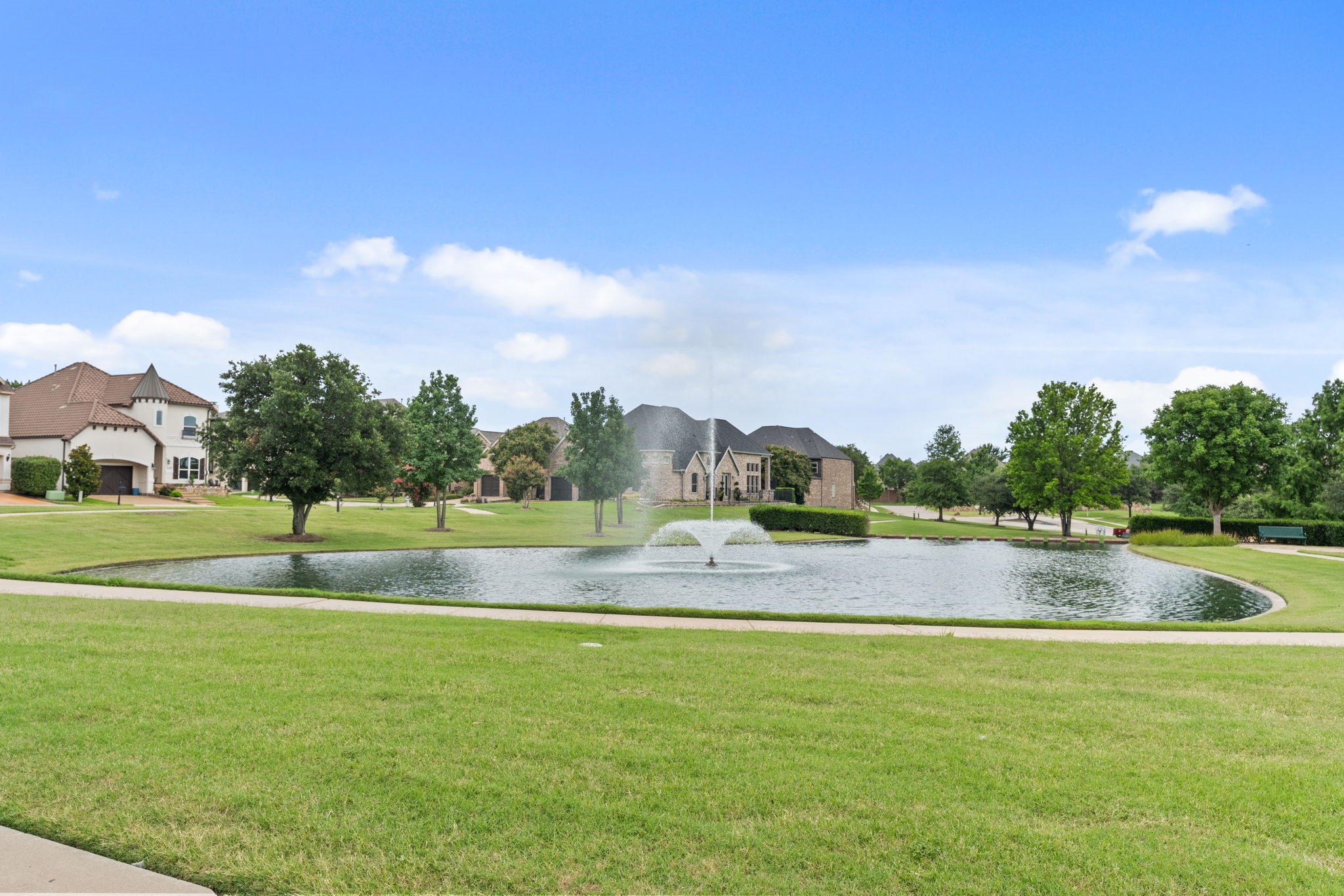 7112 Lancaster Lane