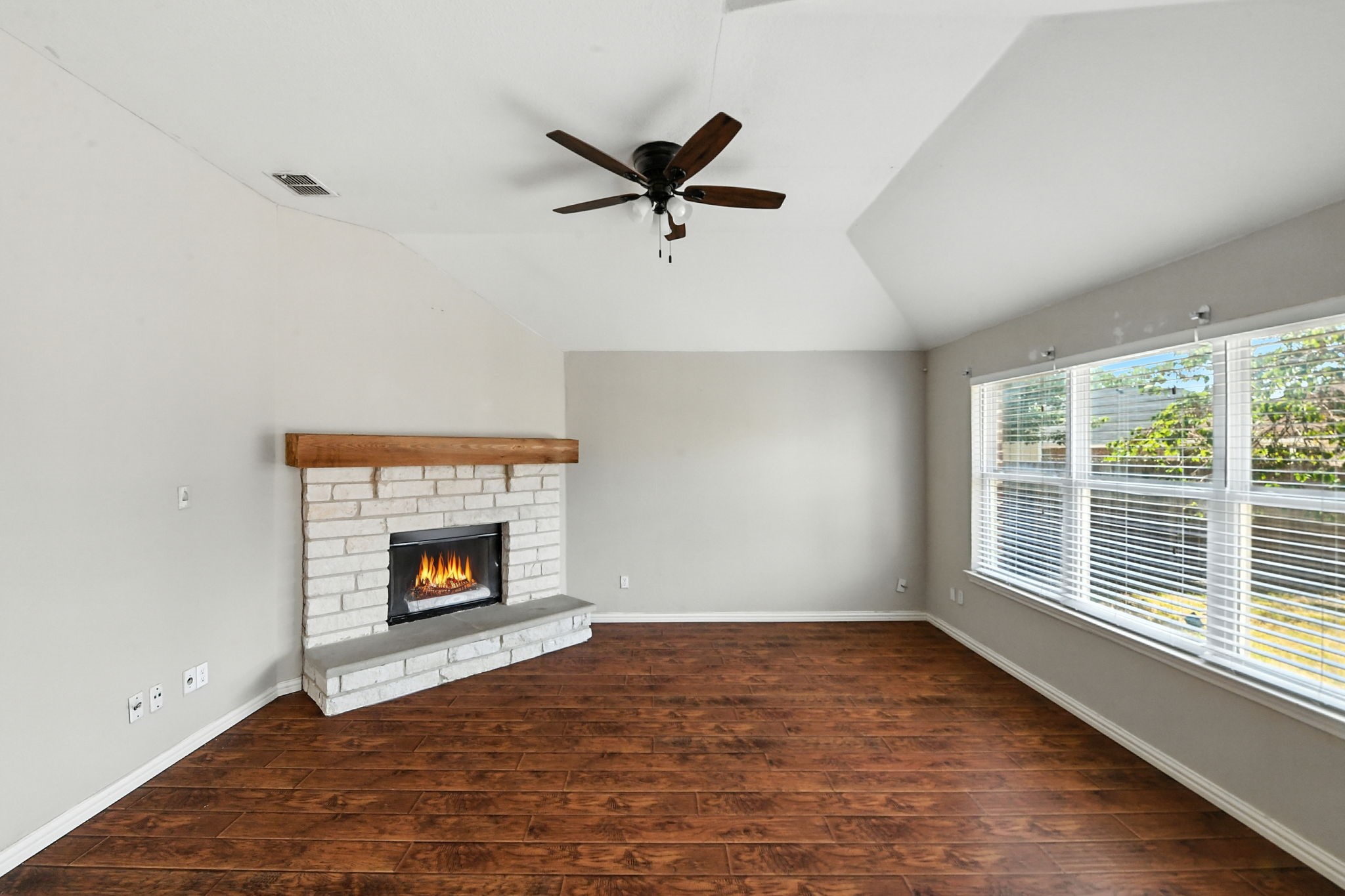 220 Benton Drive
