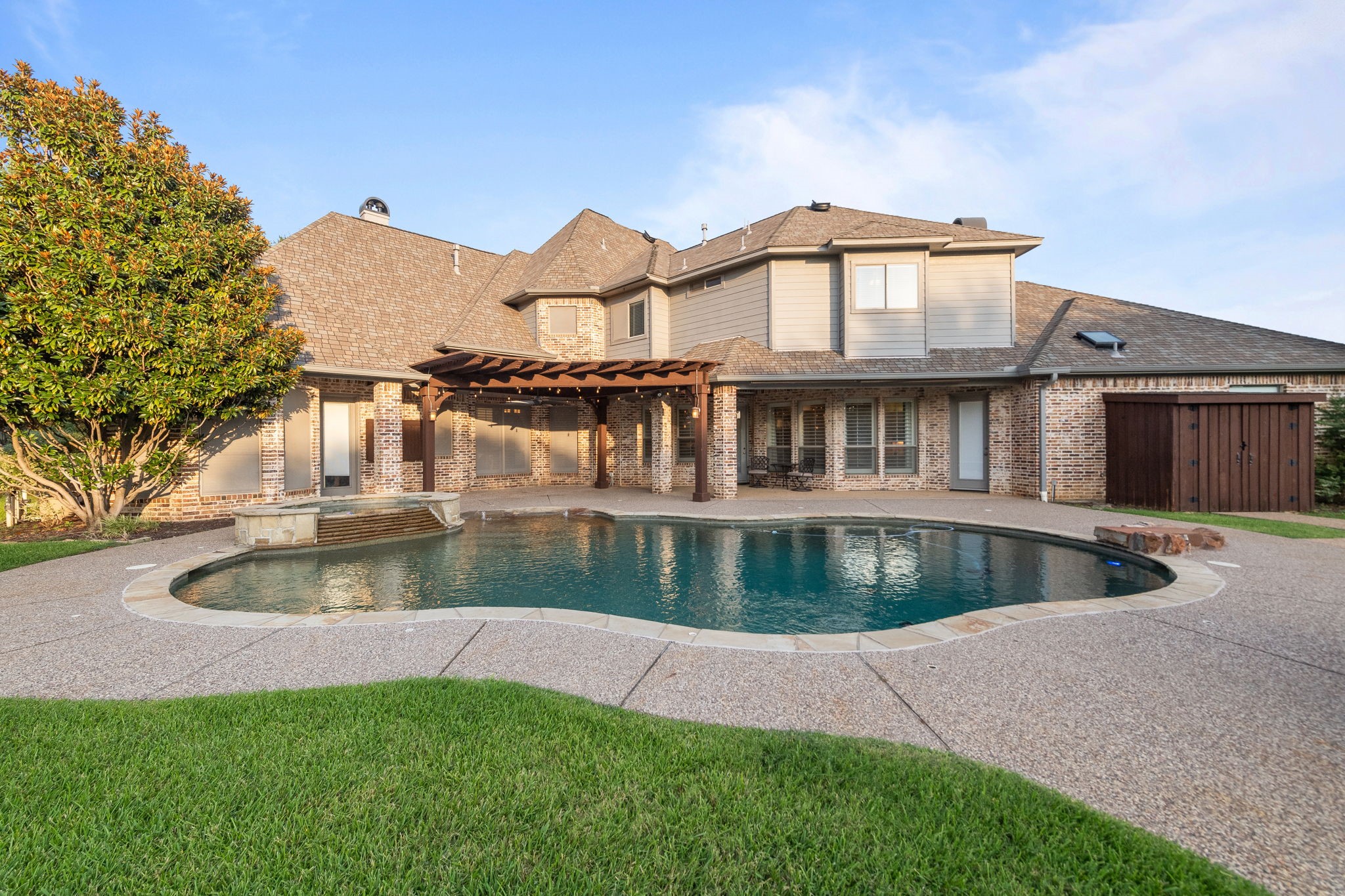 1200 Bridgeton Lane
