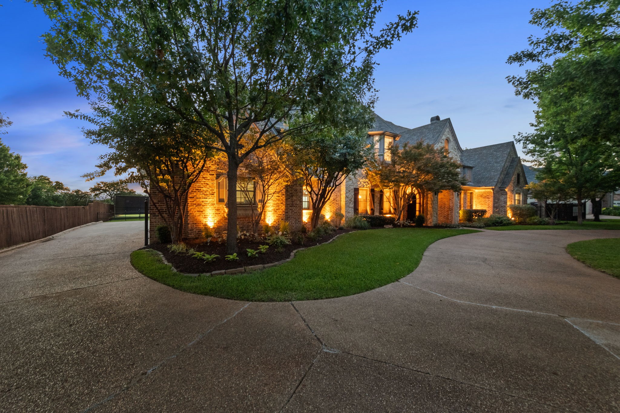 1200 Bridgeton Lane