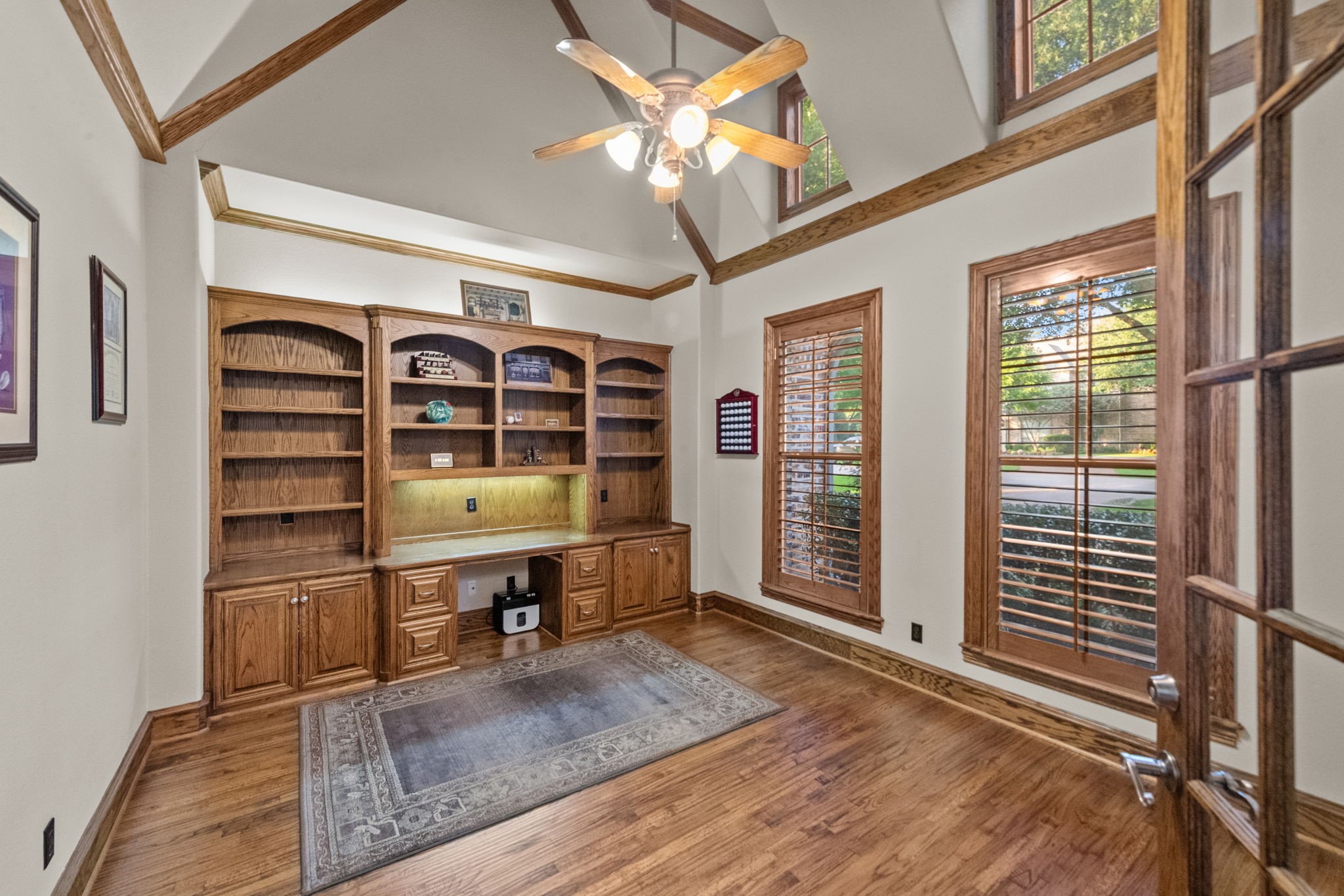 1200 Bridgeton Lane