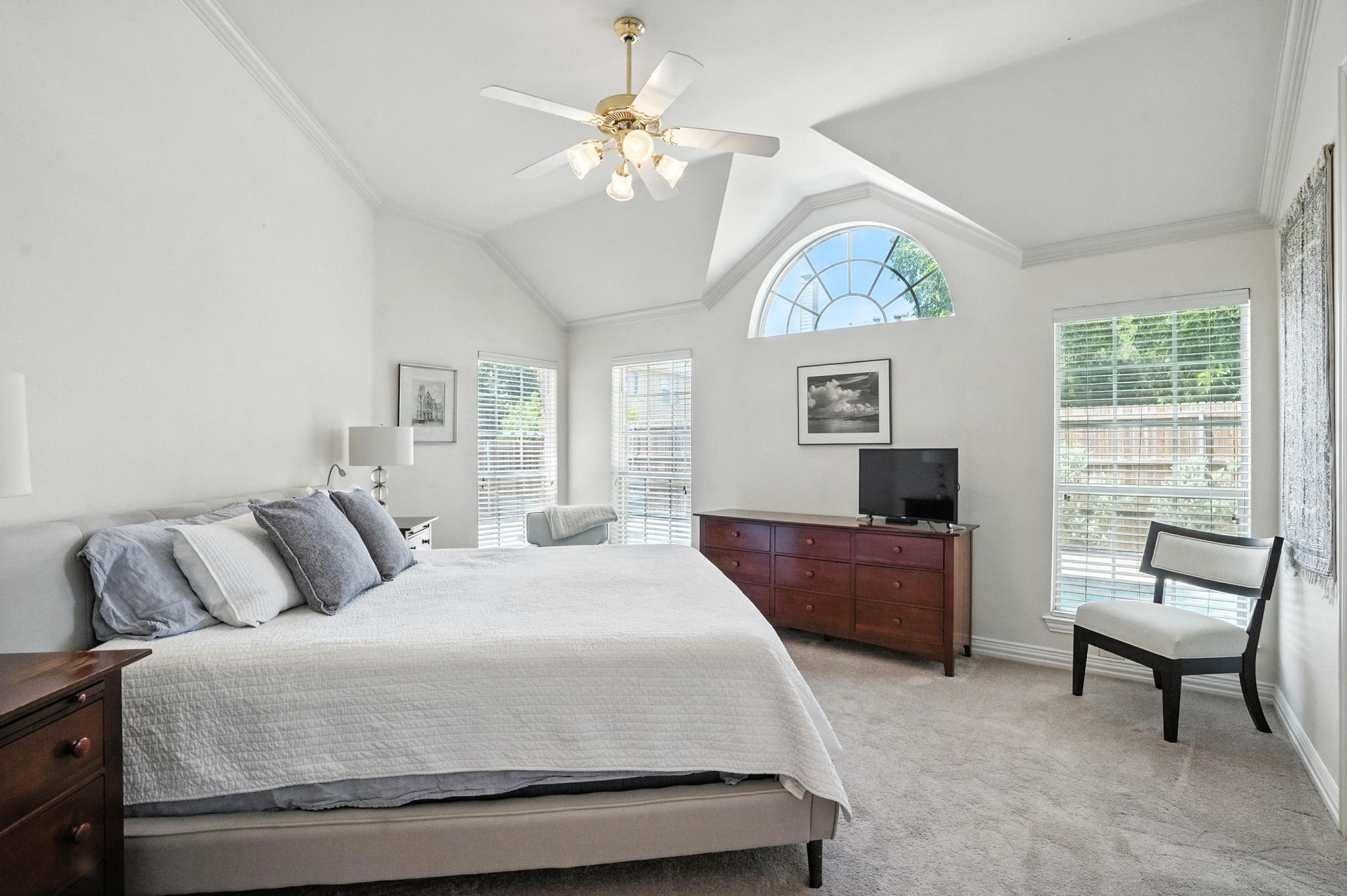 2213 Graystone Court