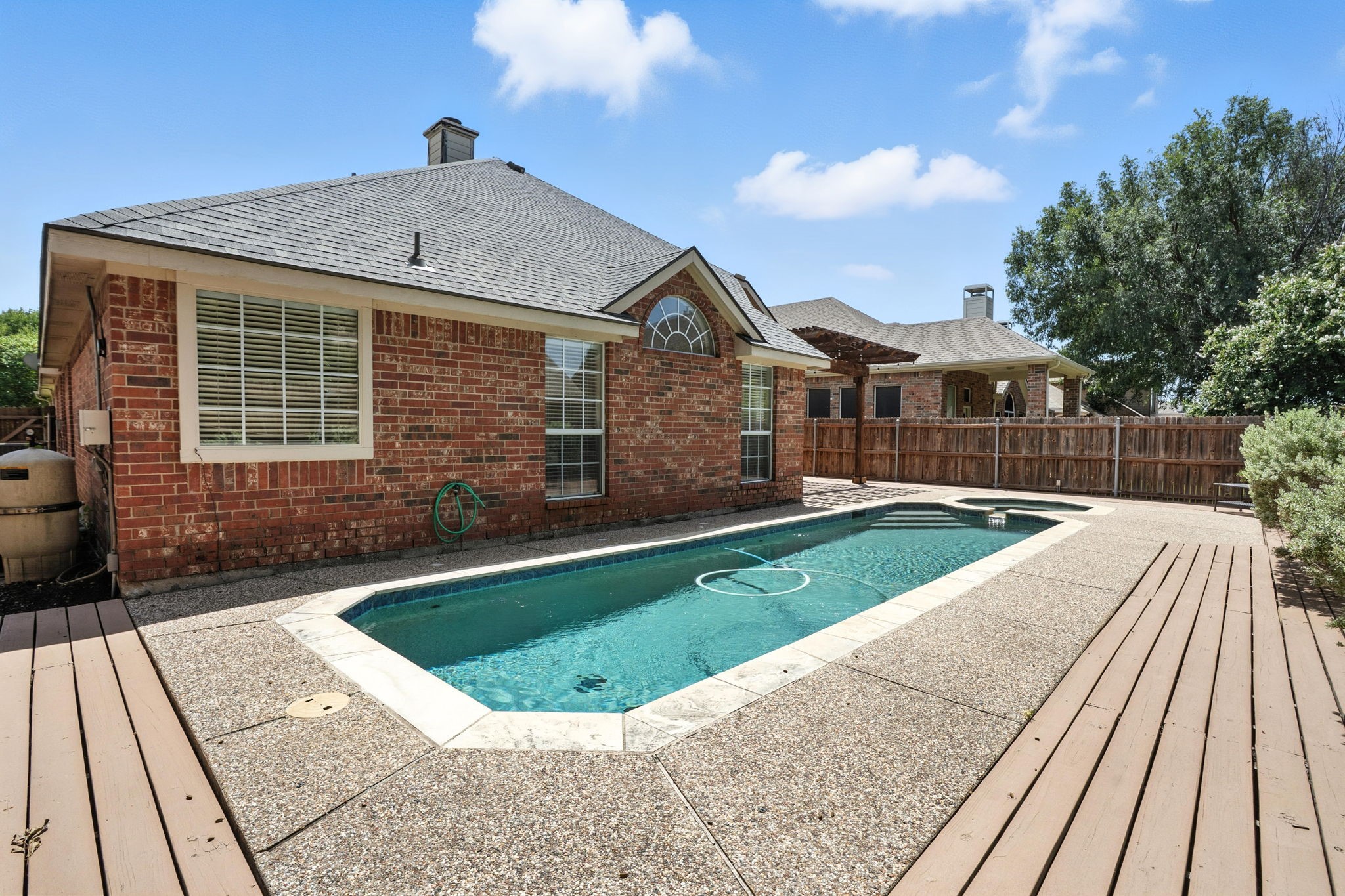 2213 Graystone Court