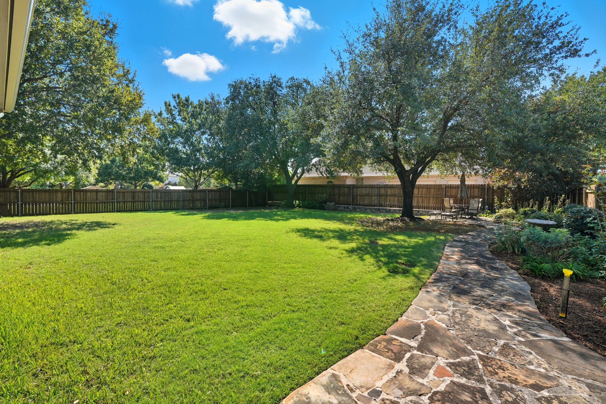 1900 Silkwood Court