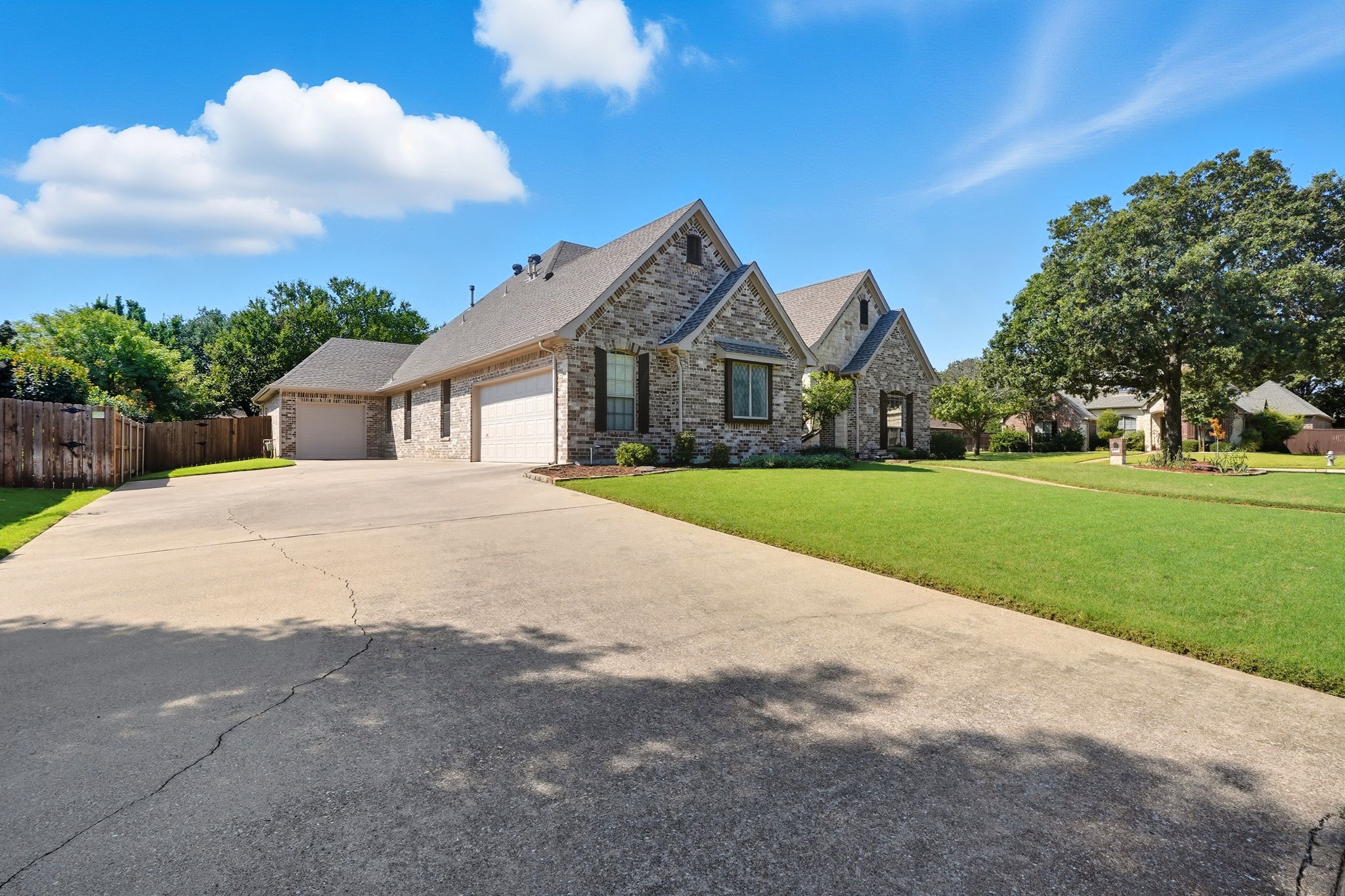 1900 Silkwood Court