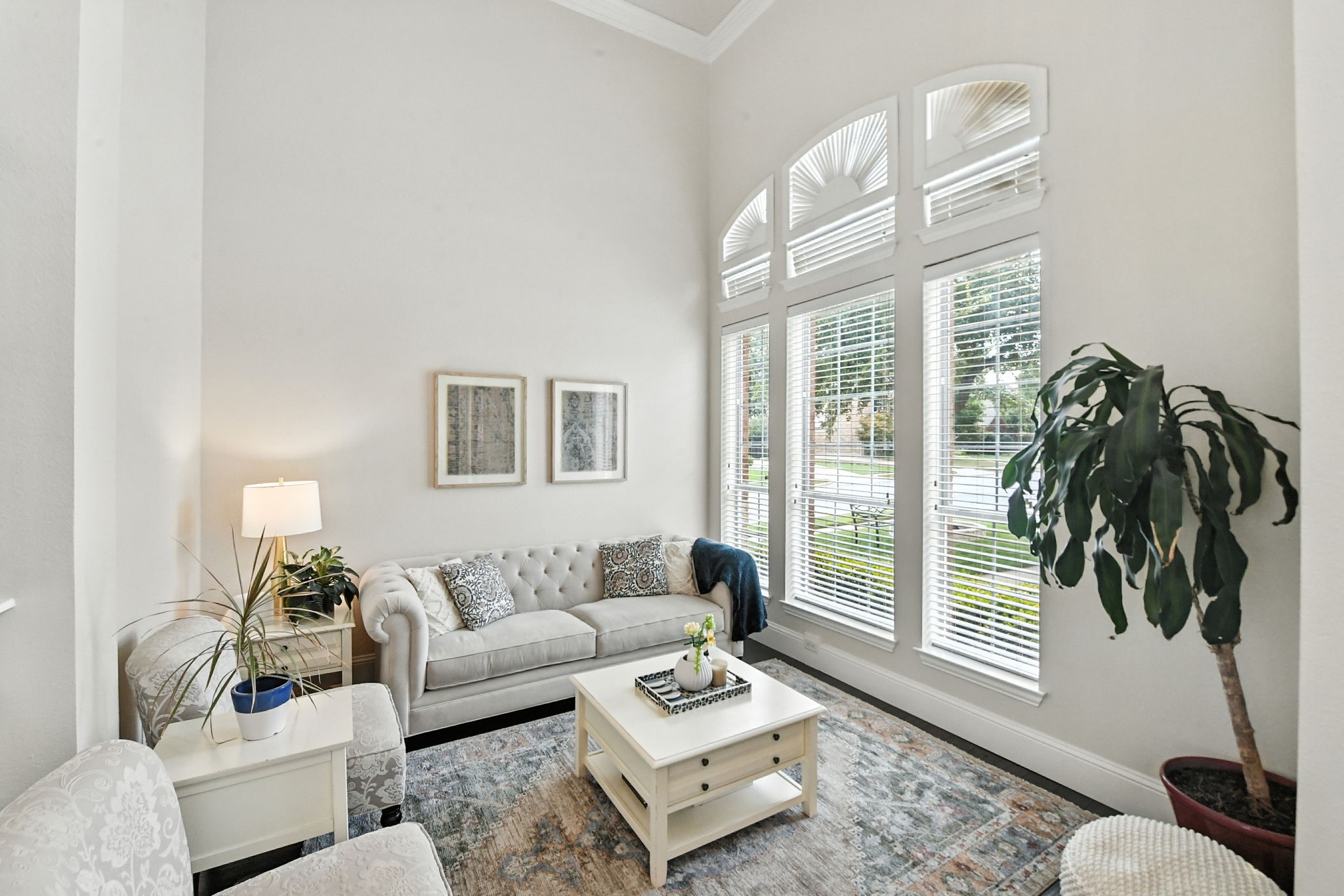 805 Renaissance Court