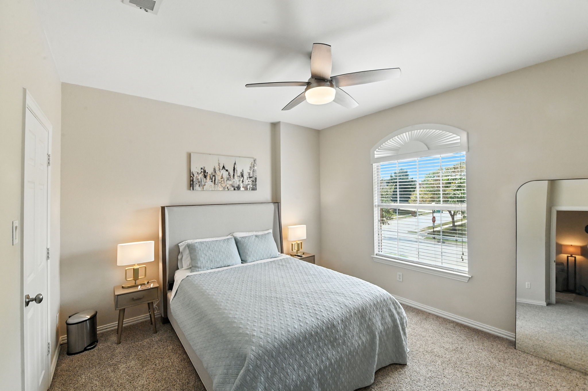 805 Renaissance Court