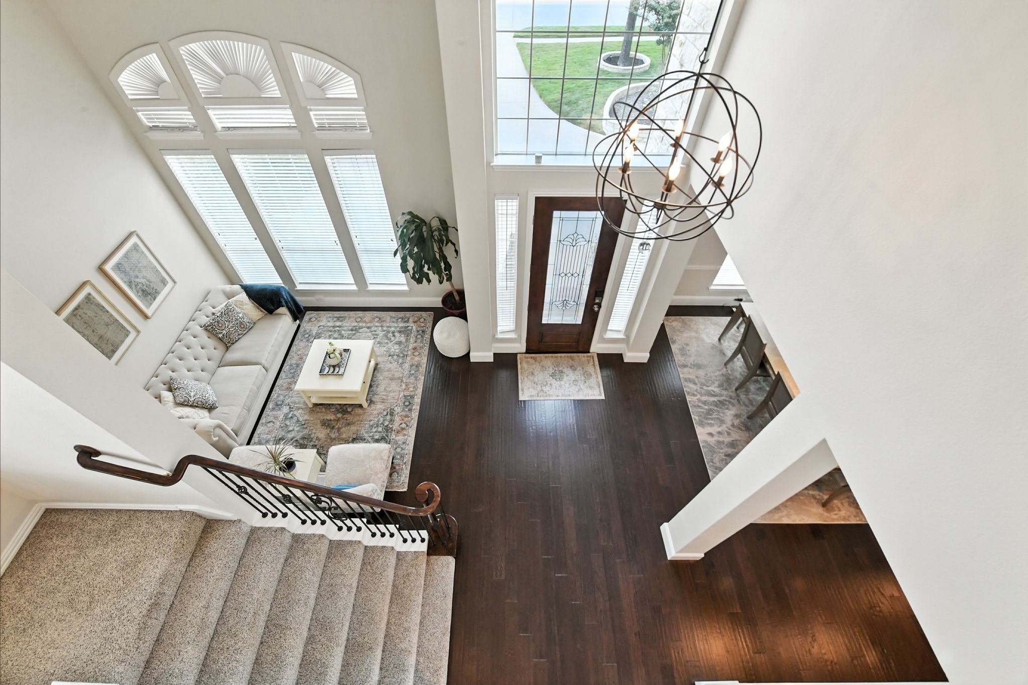 805 Renaissance Court