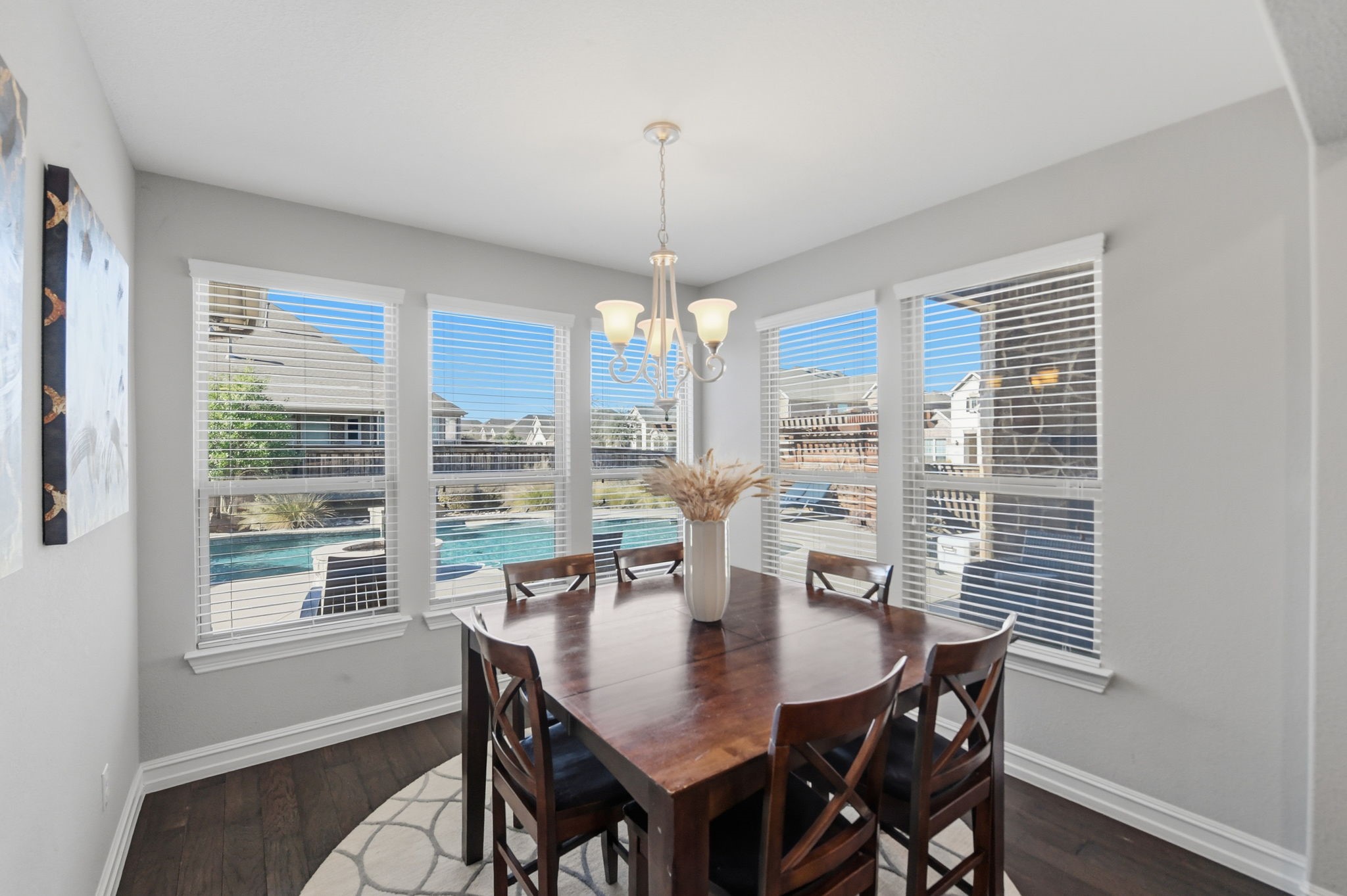 7945 Forest Lakes Drive