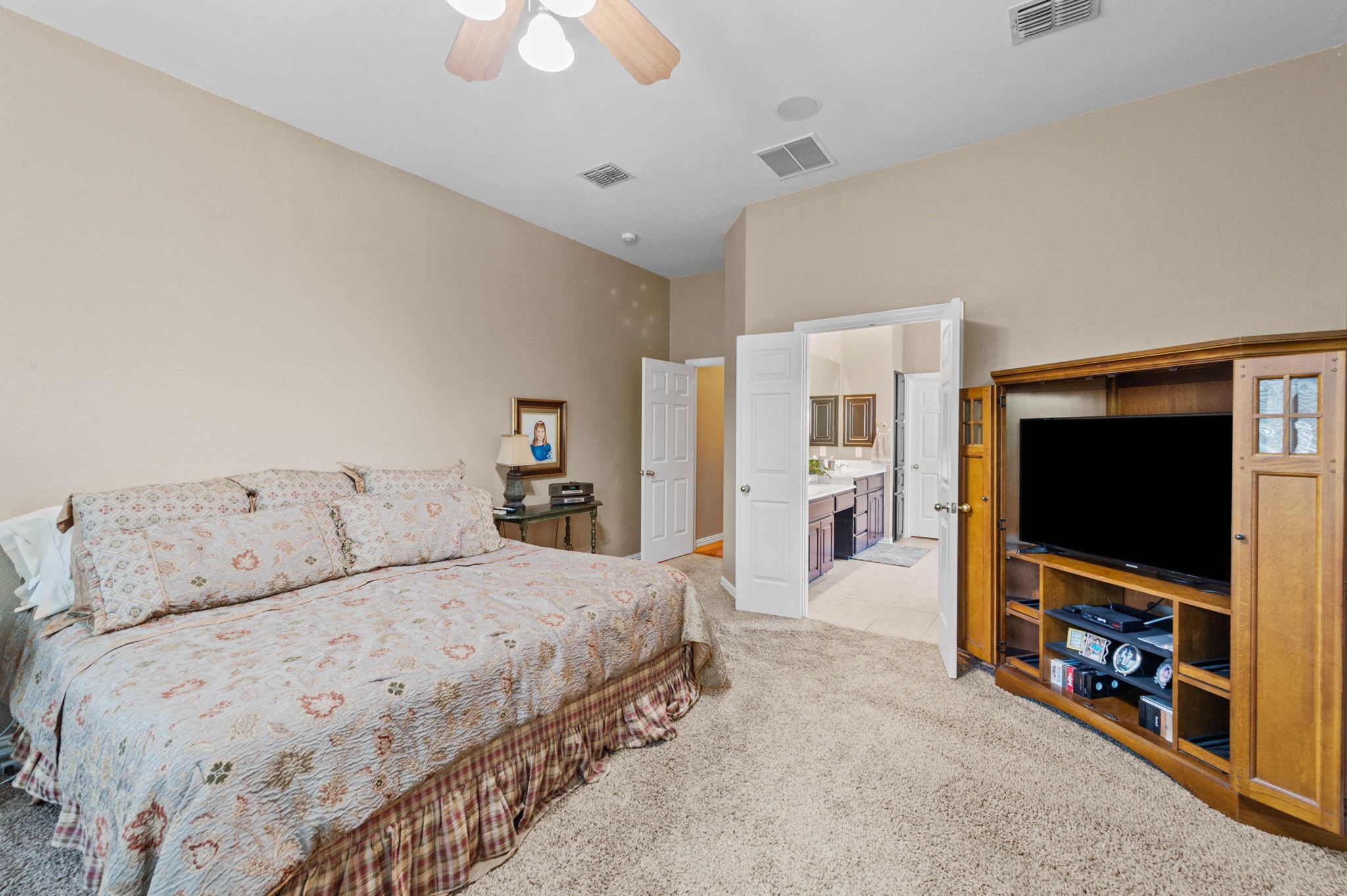 1107 Whispering Oaks Drive