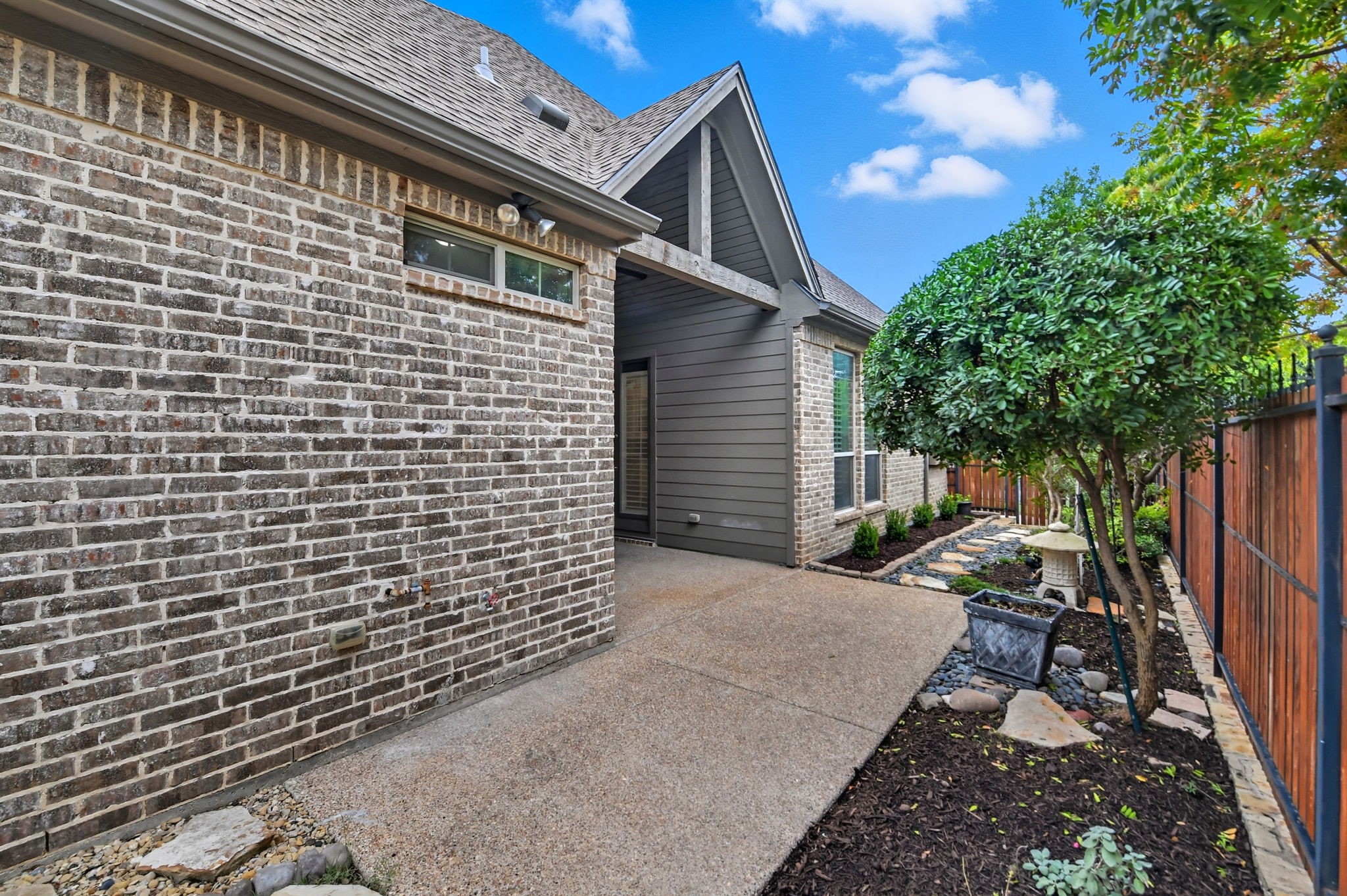 700 Silver Lake Drive