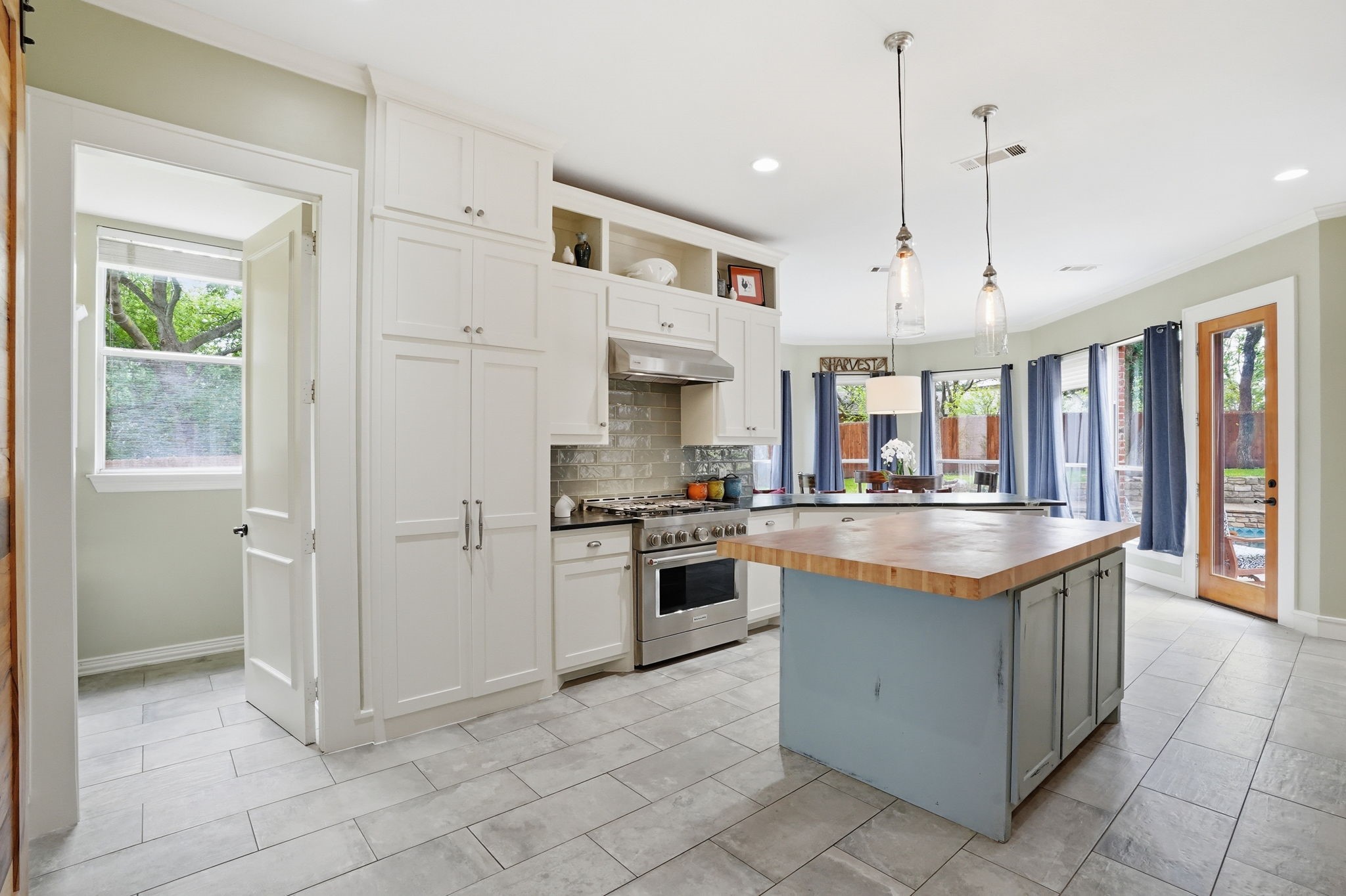 1425 Brighton Court