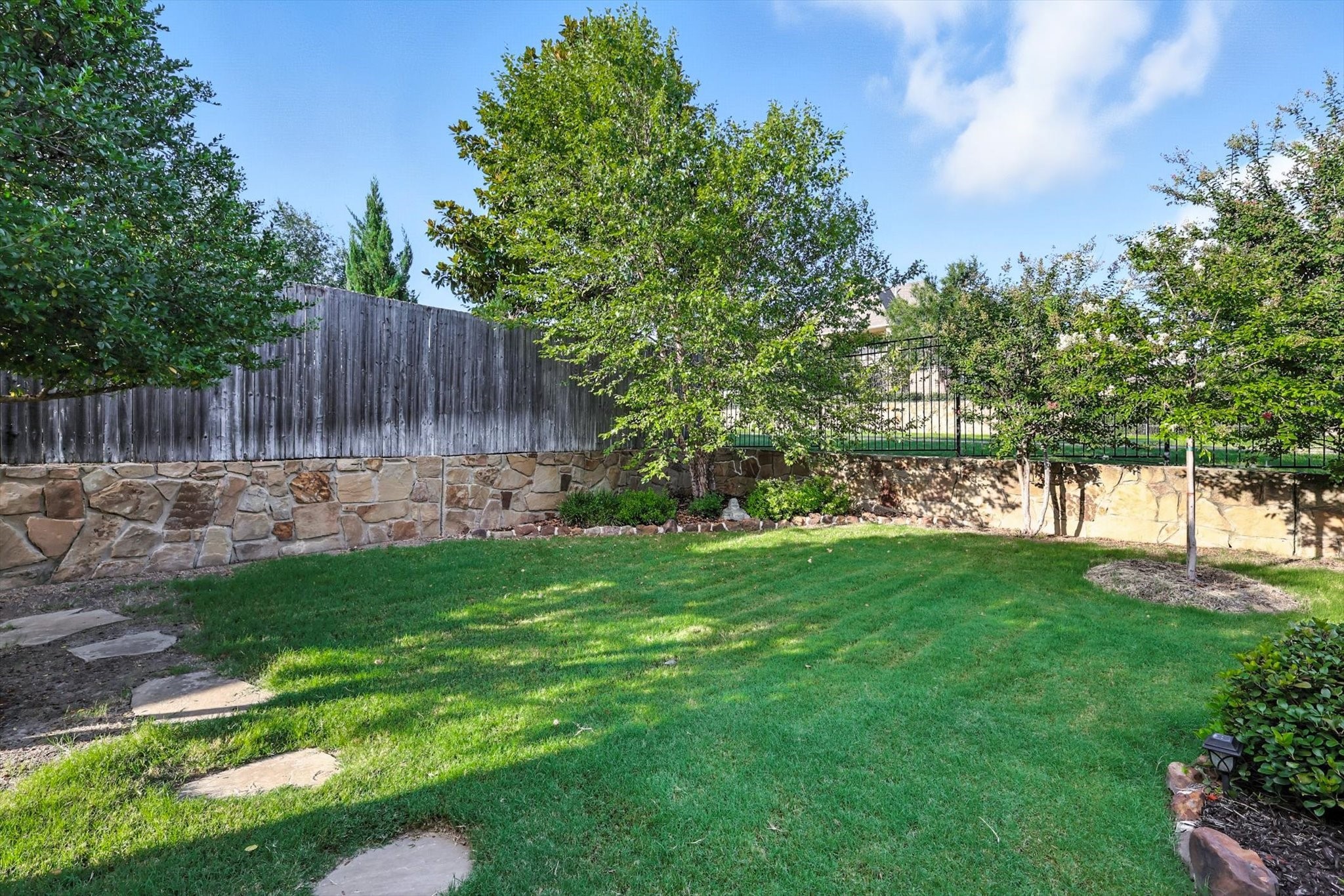 721 Cross Timbers Drive