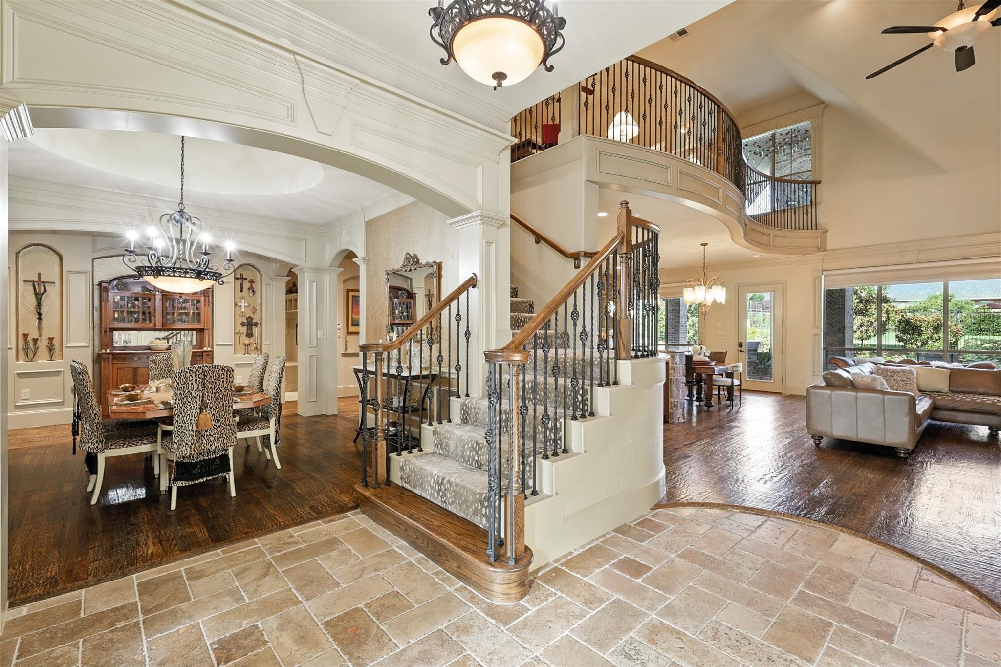 721 Cross Timbers Drive