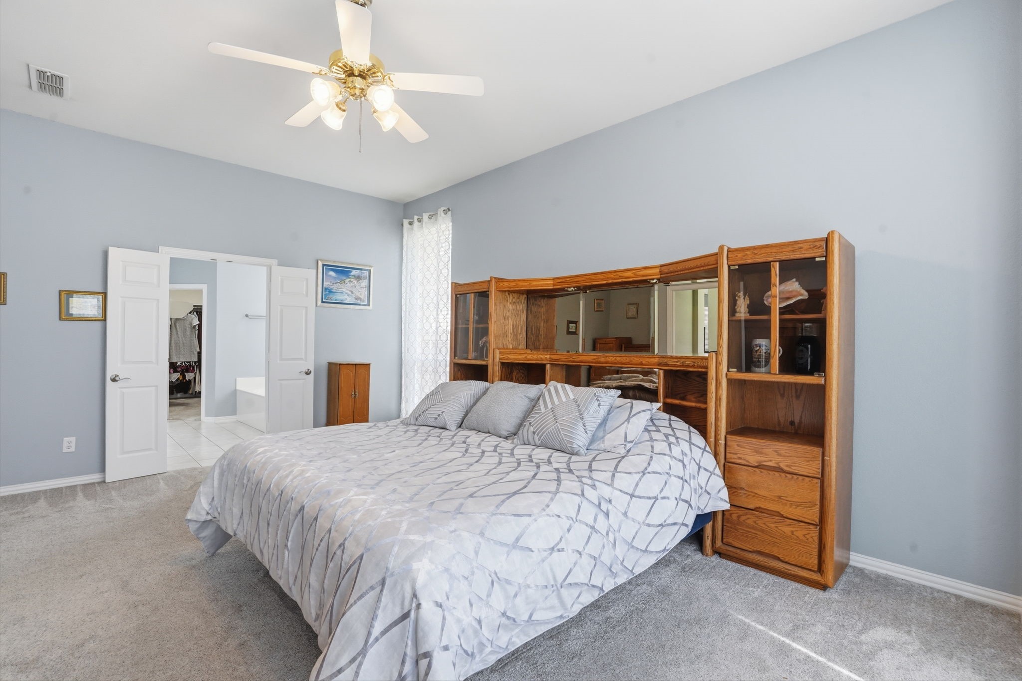 1827 Windsong Circle