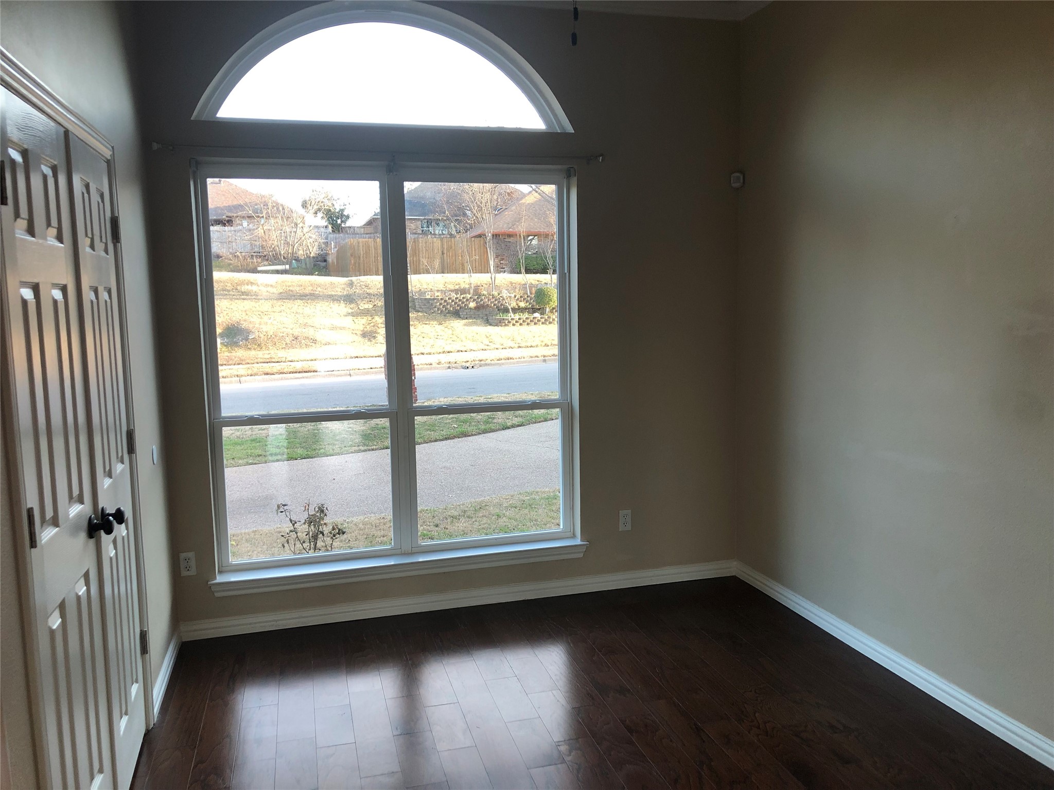 10172 Wandering Way Street