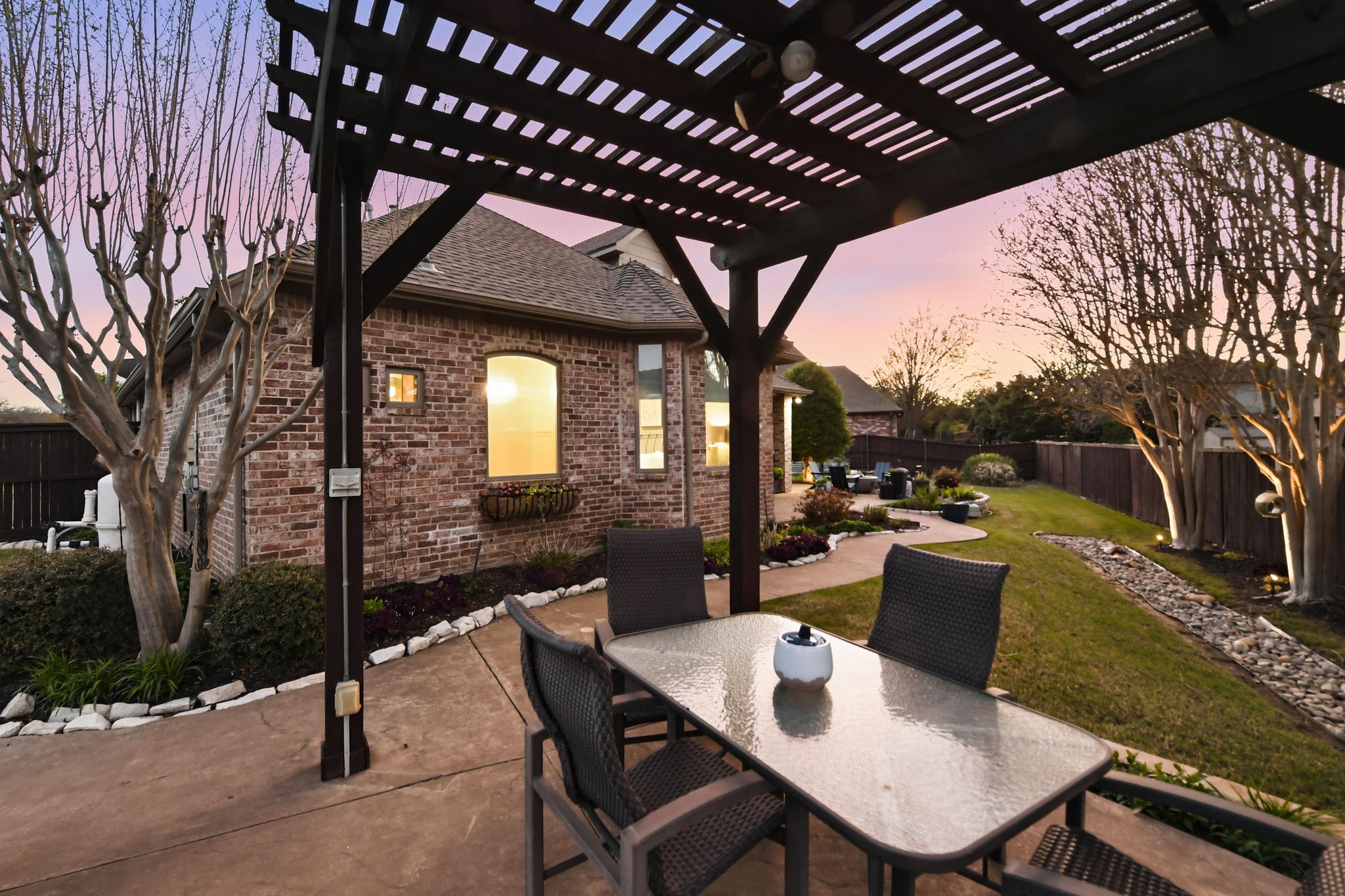 1913 Silkwood Court