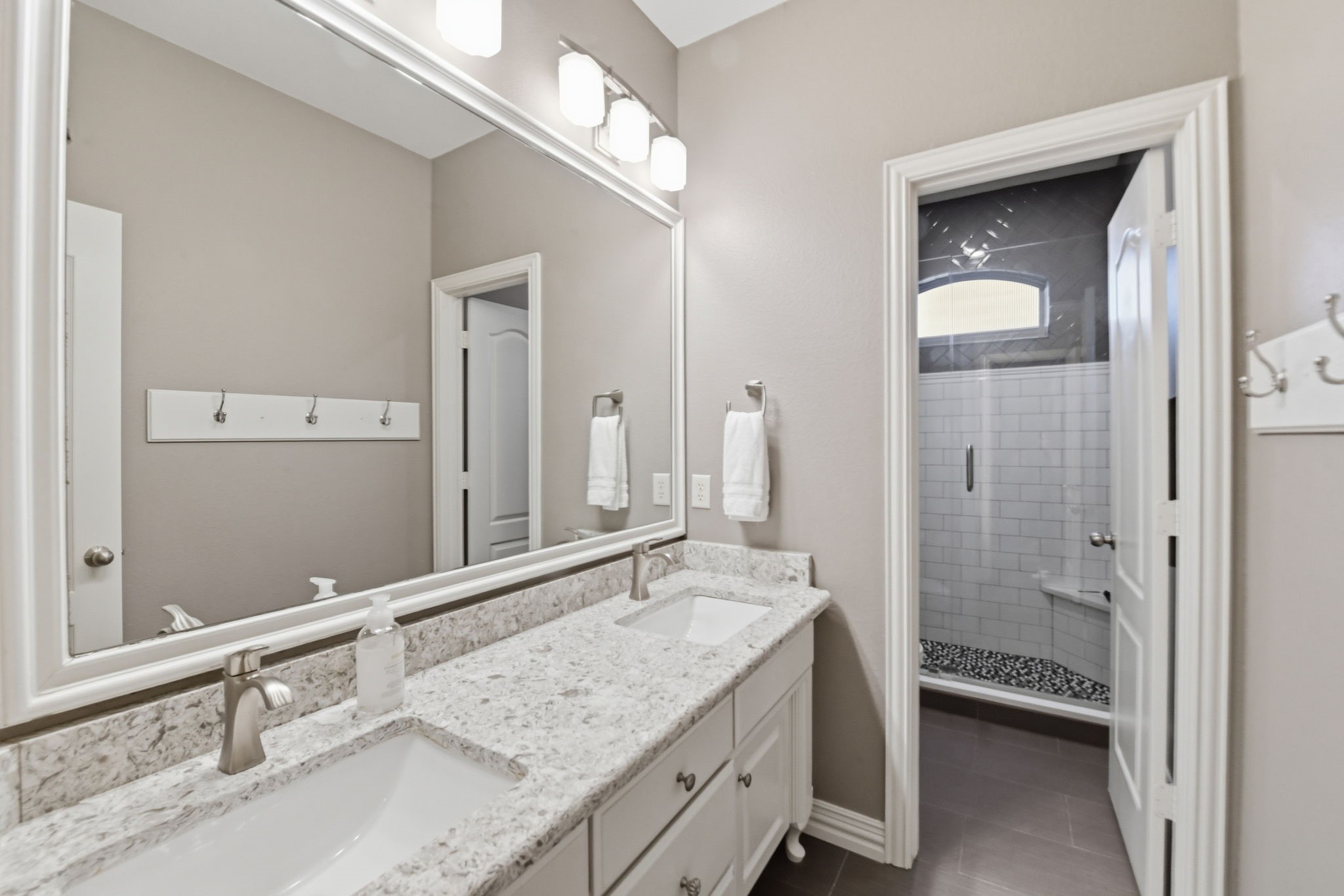 1913 Silkwood Court
