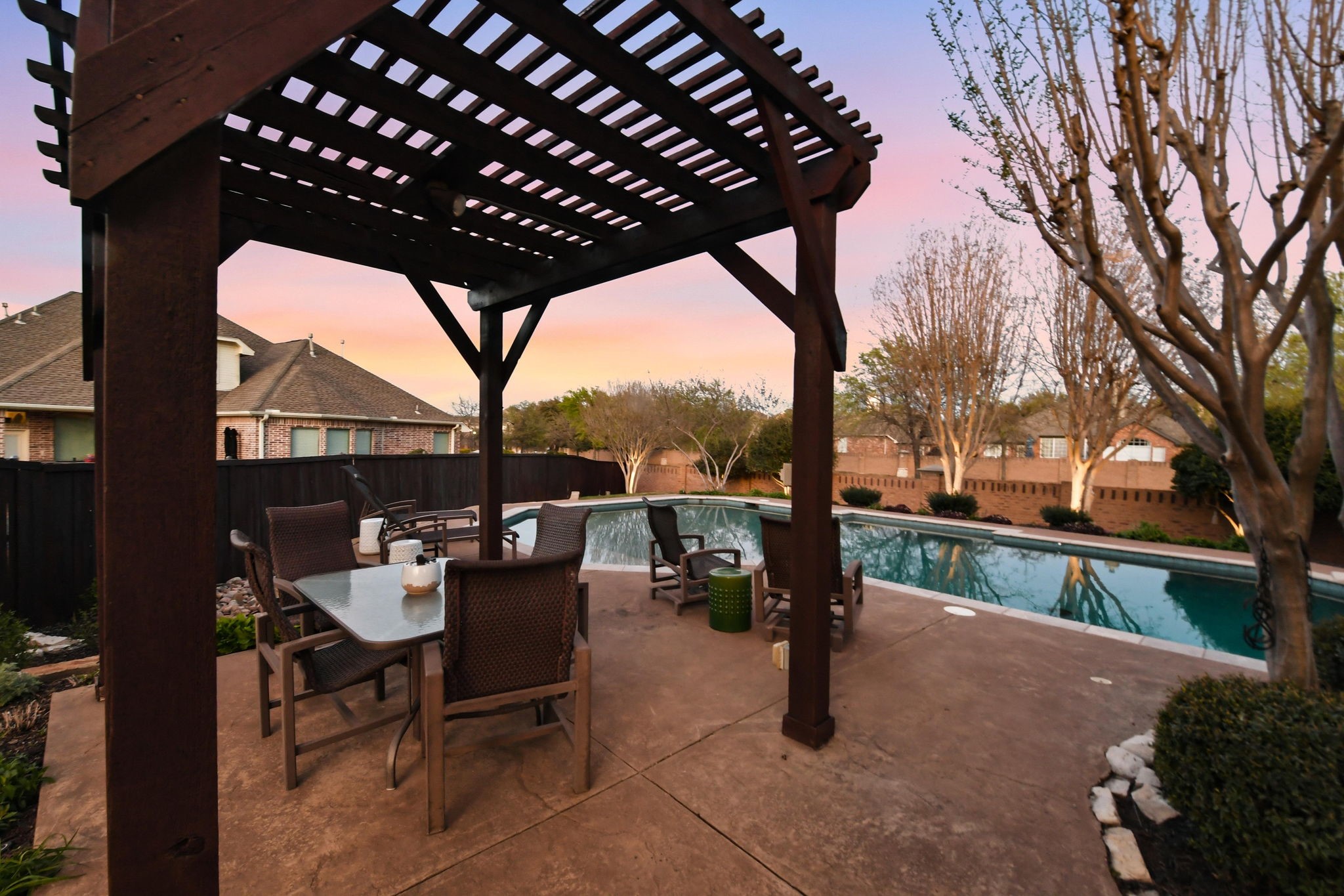 1913 Silkwood Court