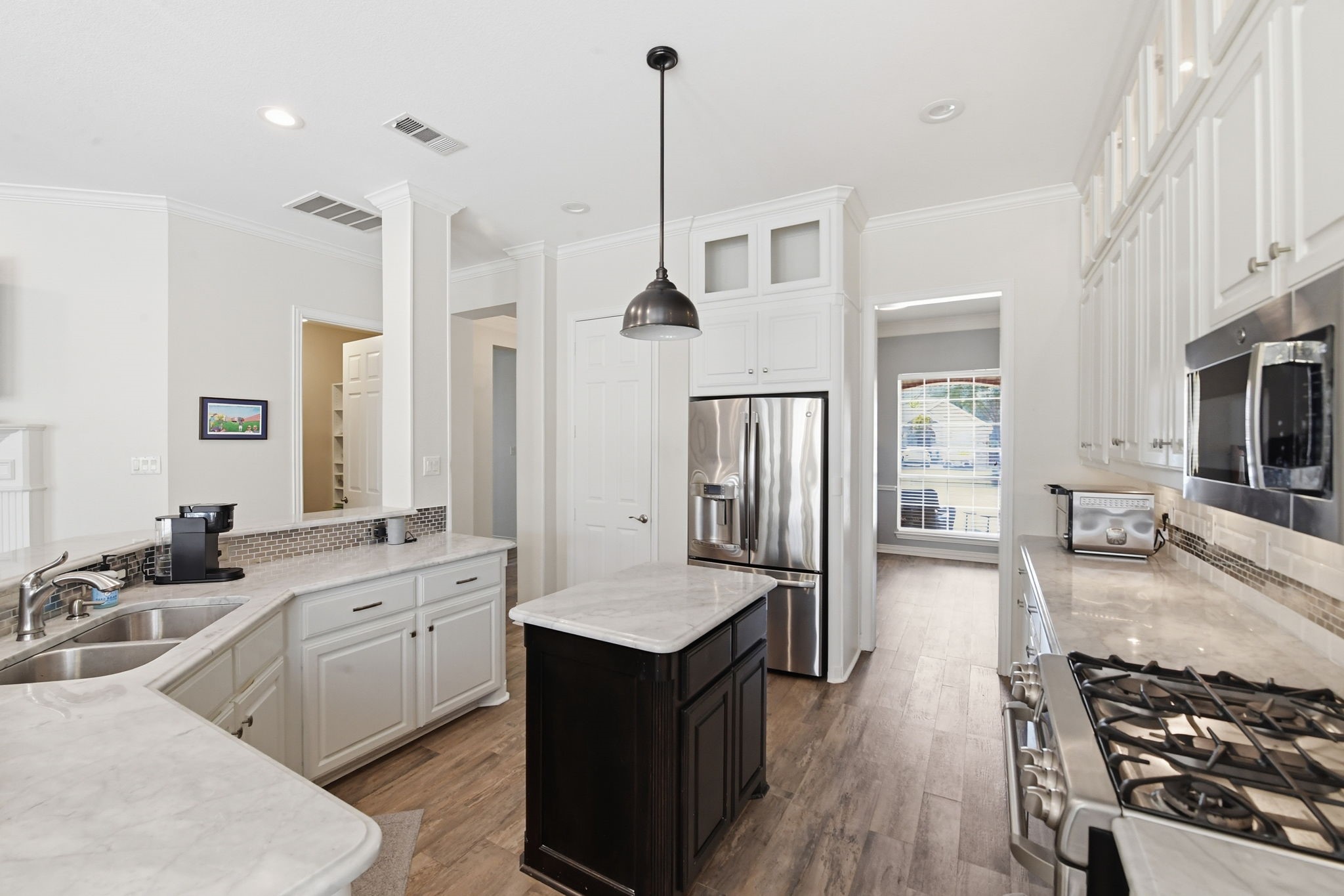 2213 Graystone Court