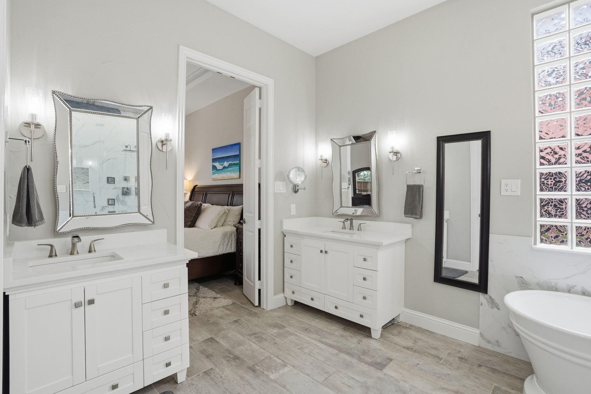 2503 Shoreline Drive