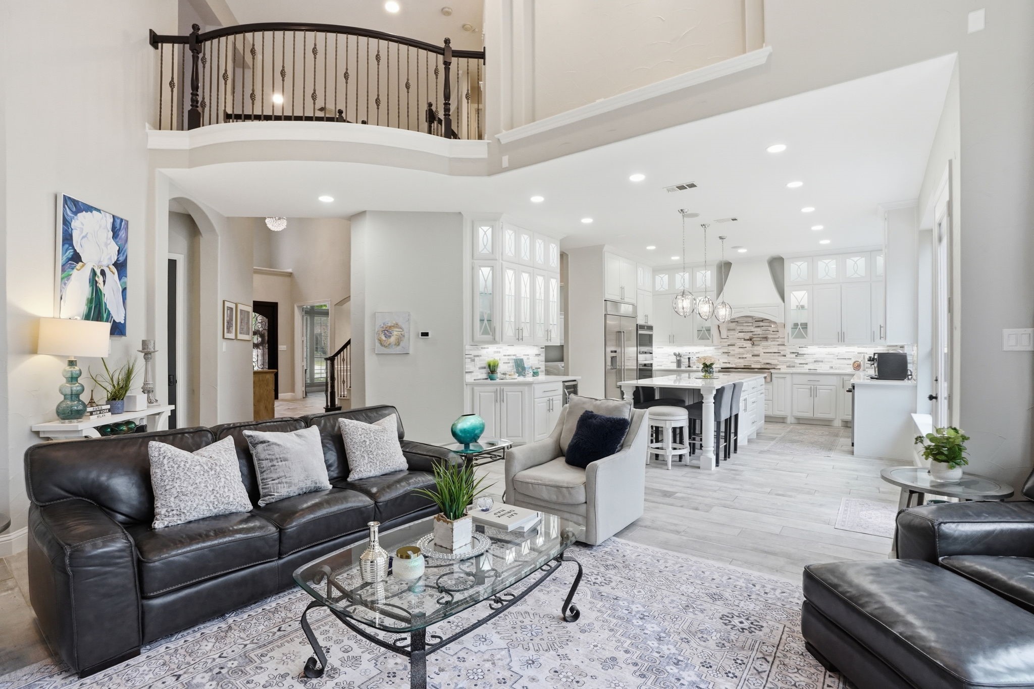 2503 Shoreline Drive