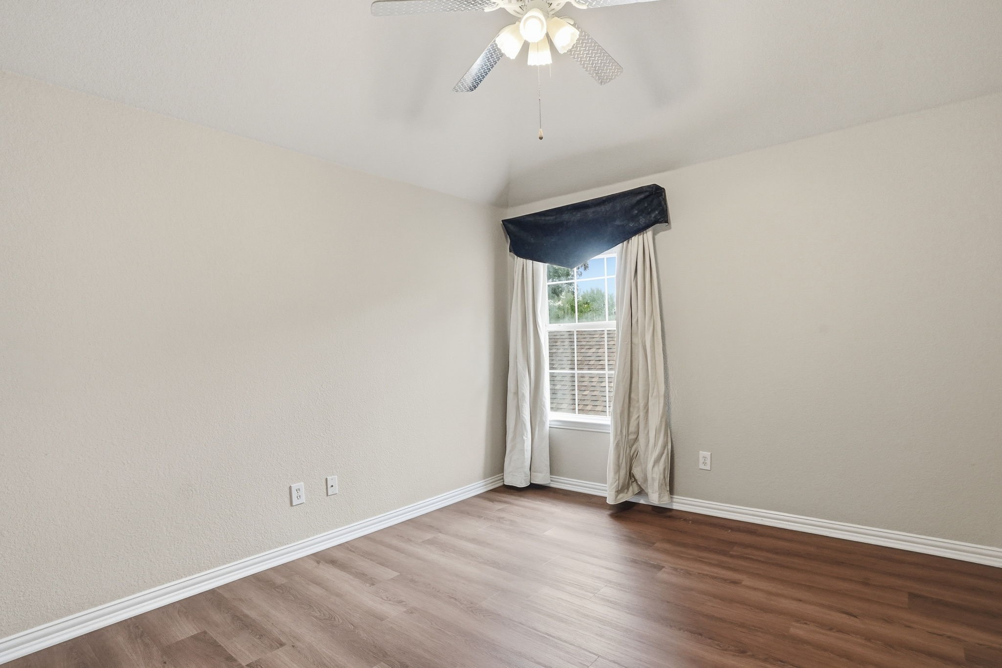 1013 Elmgrove Court