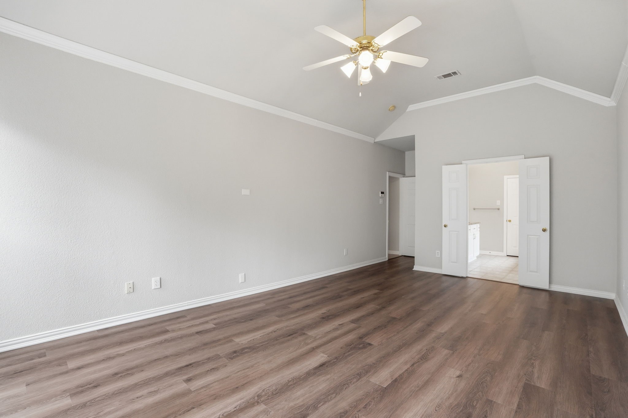 1013 Elmgrove Court