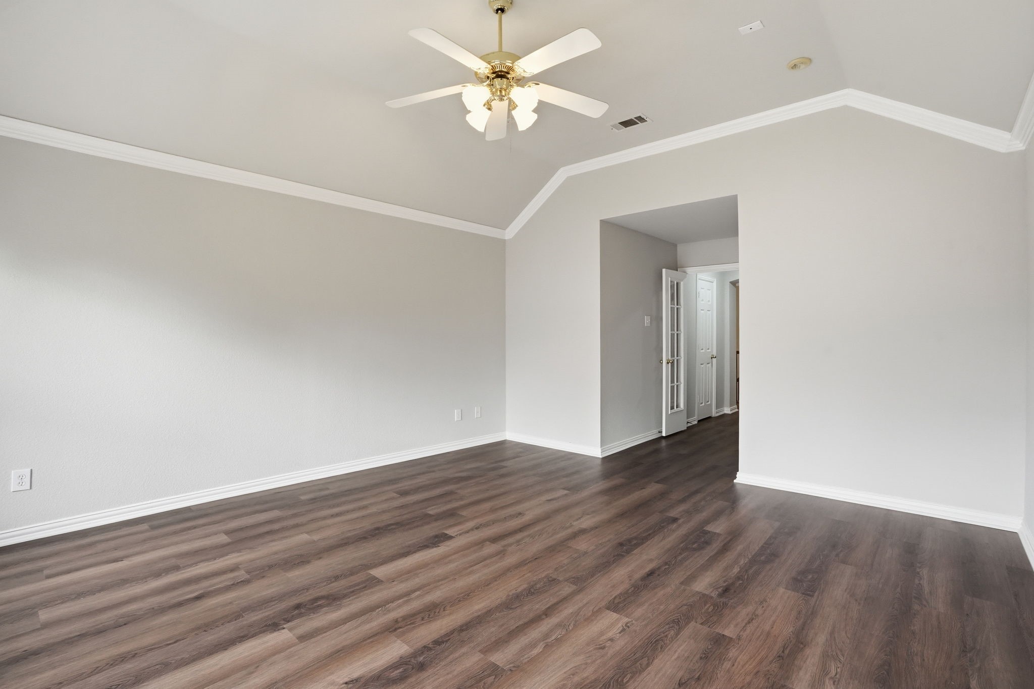 1013 Elmgrove Court