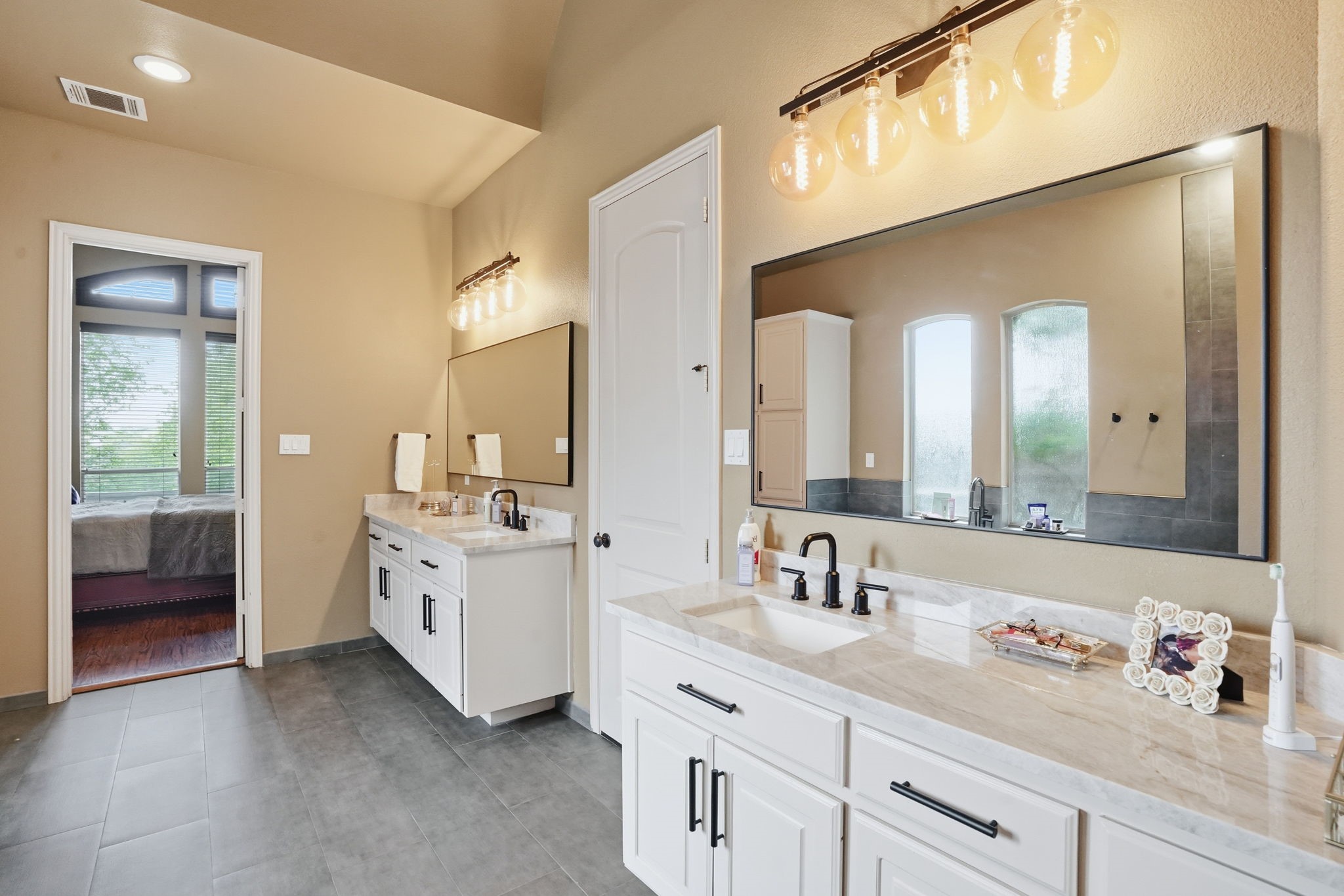 700 Briar Ridge Drive