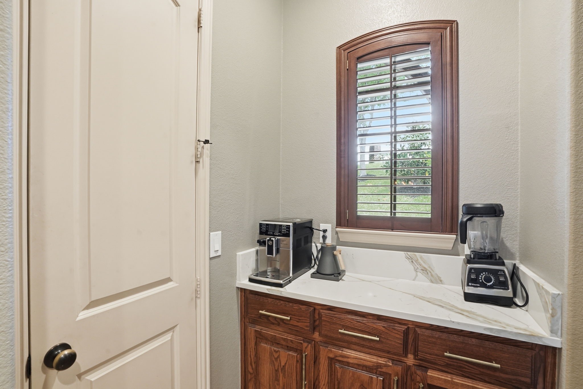 700 Briar Ridge Drive