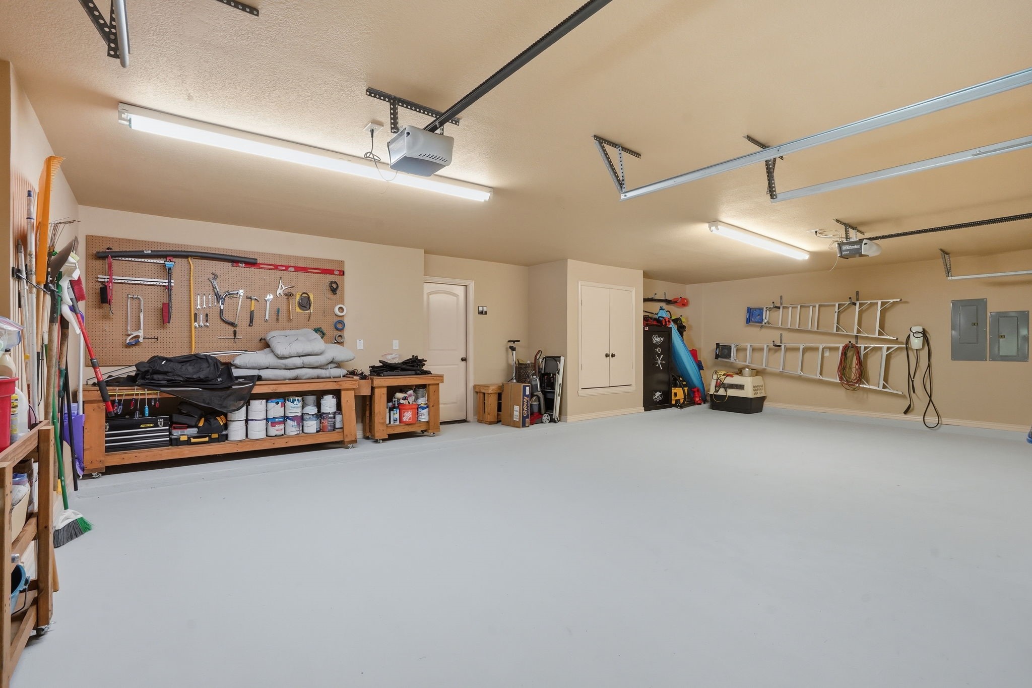 700 Briar Ridge Drive