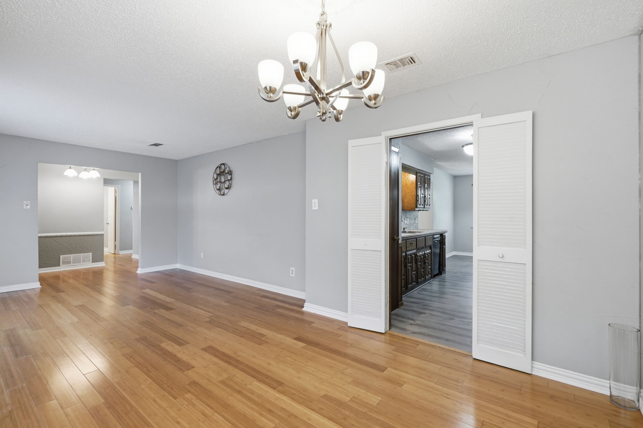 2202 Canyonwood Drive