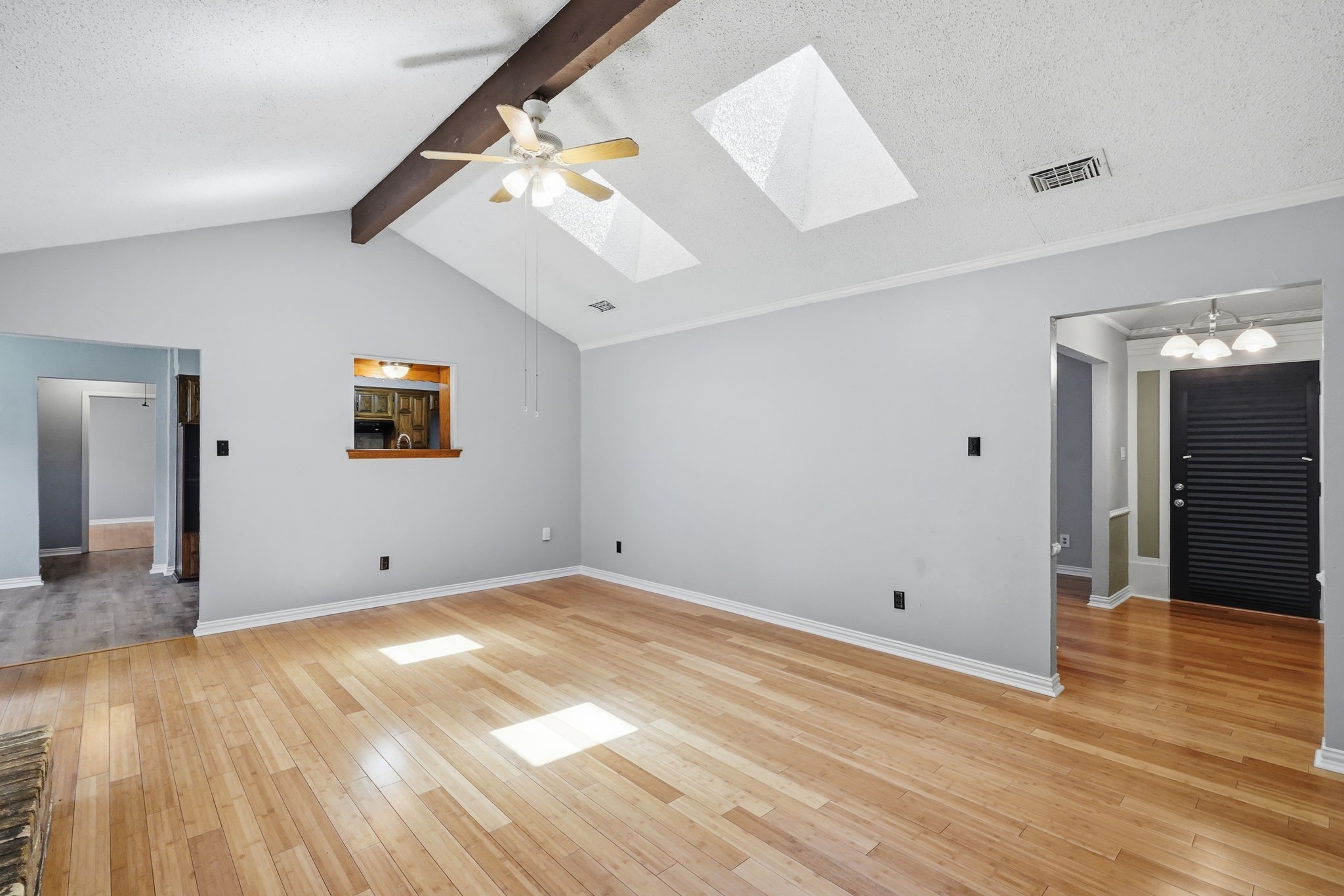 2202 Canyonwood Drive