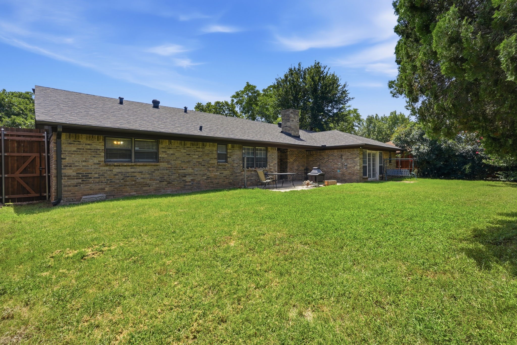 2202 Canyonwood Drive