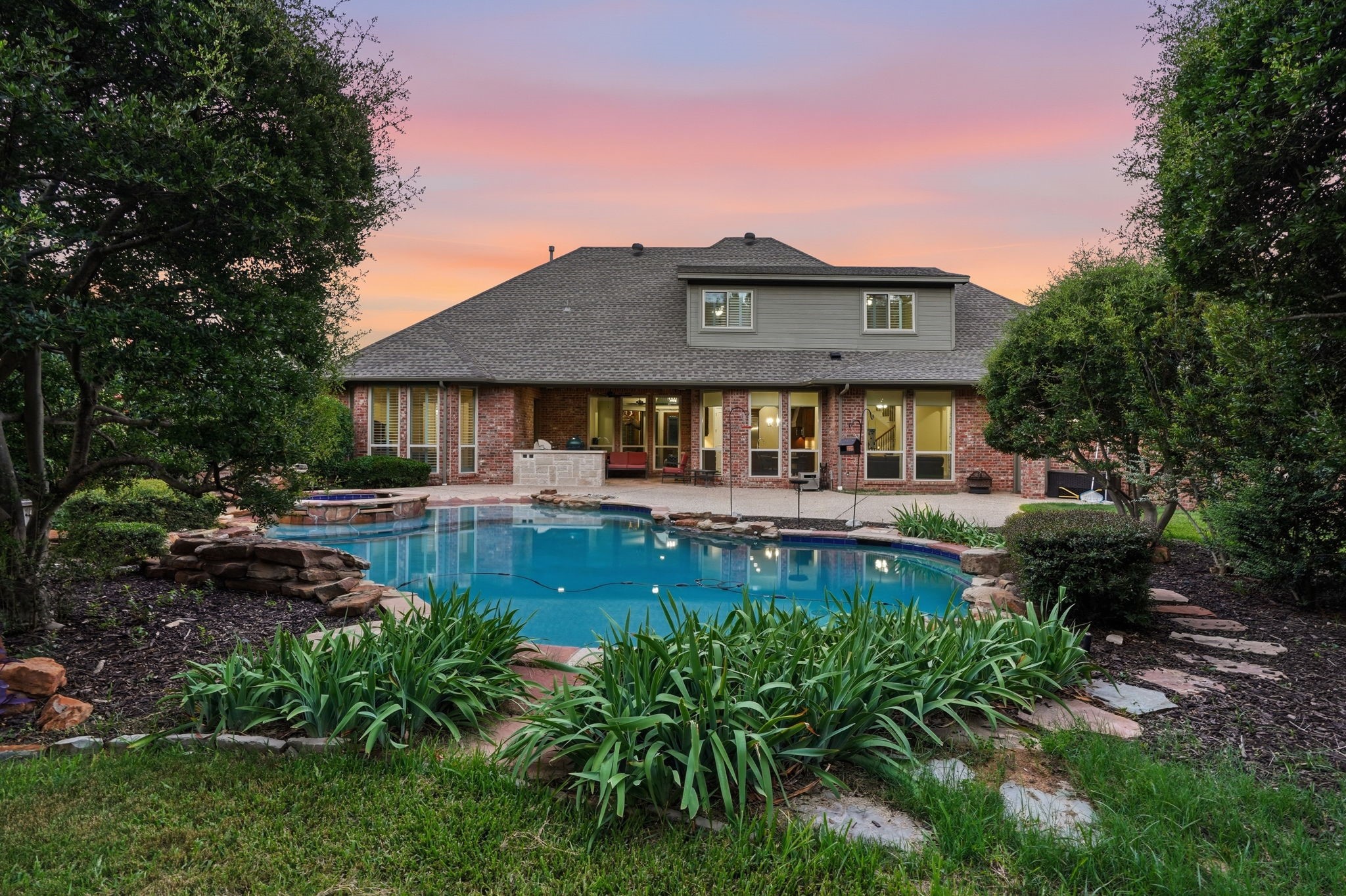 1016 Meandering Woods Drive